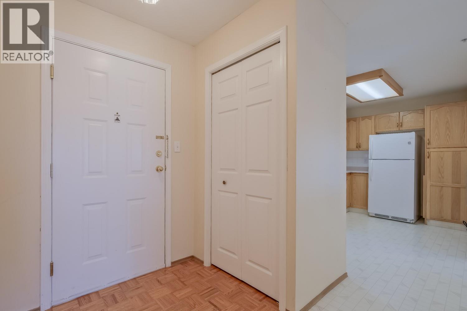 130 Abbott Street Unit# 211, Penticton, British Columbia  V2A 8P3 - Photo 3 - 10382935