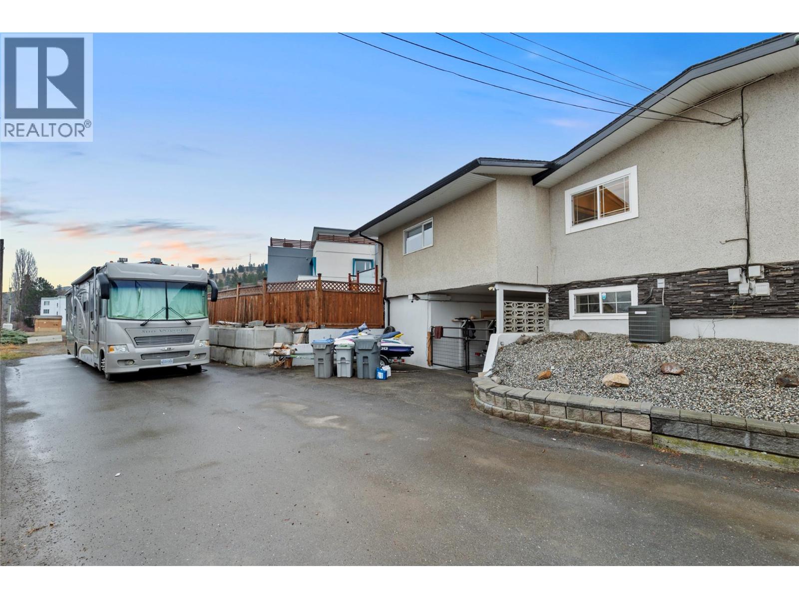 1515 Robinson Crescent, Kamloops, British Columbia  V2C 3J2 - Photo 14 - 10382917