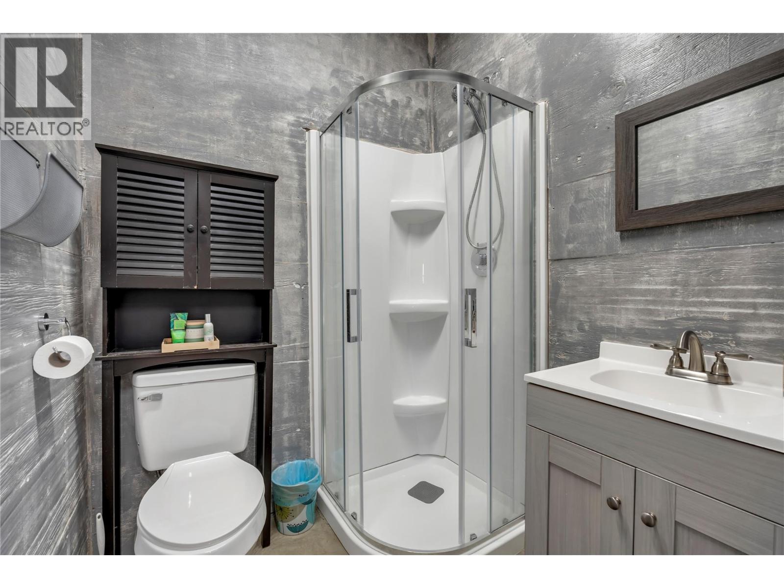 5900 Shamrock Place, Oliver, British Columbia  V0H 1T6 - Photo 17 - 10382804