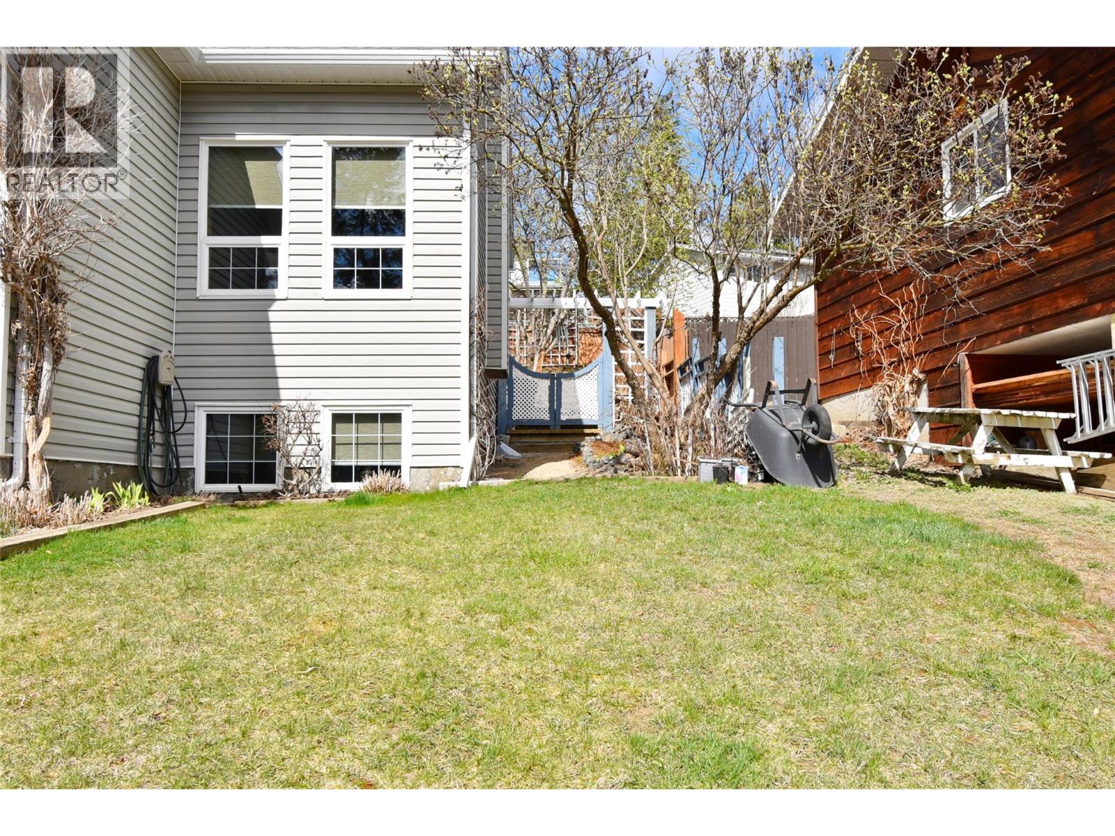 1936 Grandview Avenue, Lumby, British Columbia  V0E 2G0 - Photo 70 - 10382511