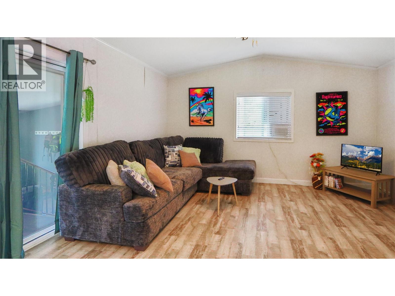 5630 Burton Road, Bridesville, British Columbia  V0H 1Y0 - Photo 18 - 10382906