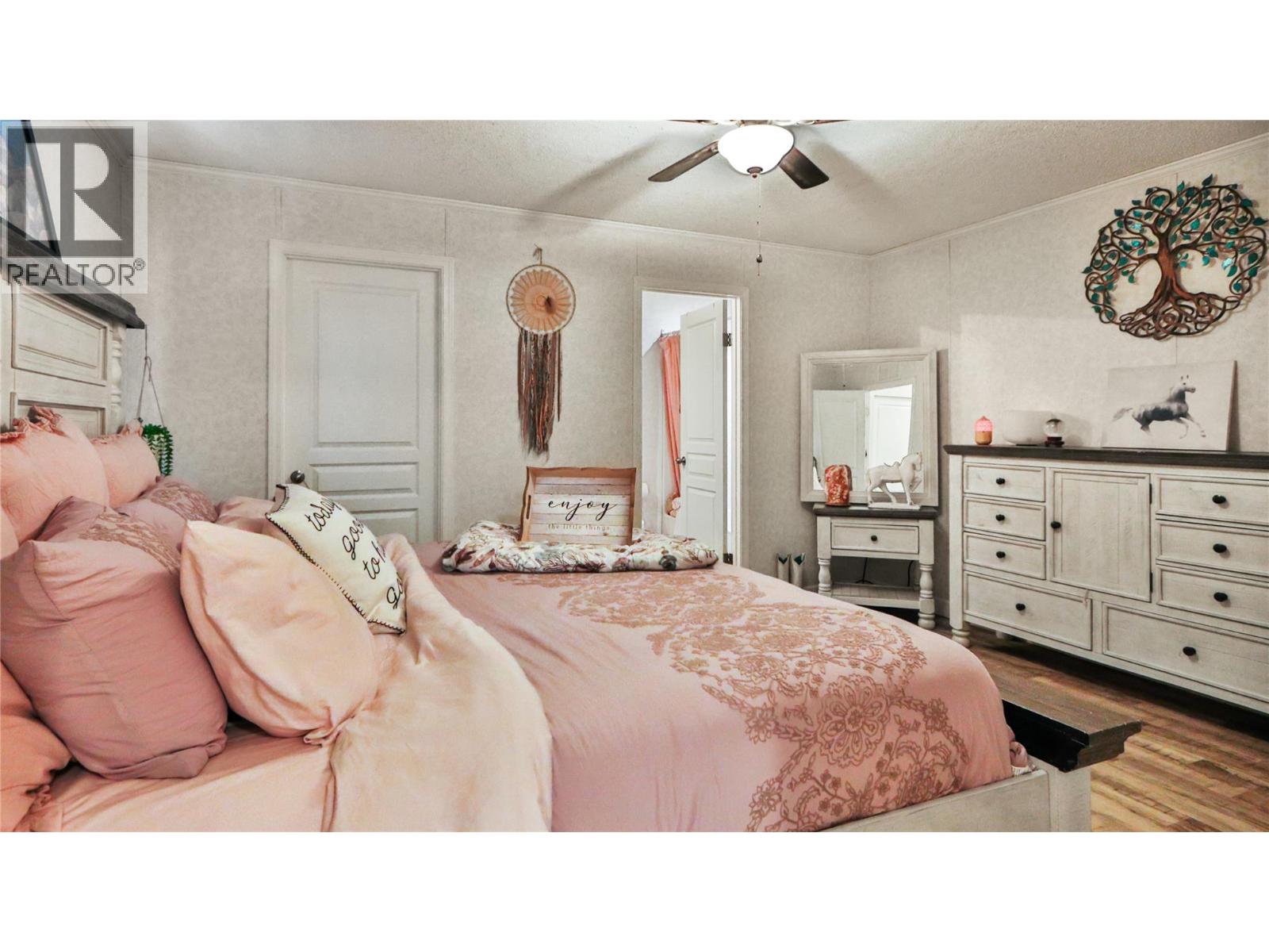 5630 Burton Road, Bridesville, British Columbia  V0H 1Y0 - Photo 20 - 10382906