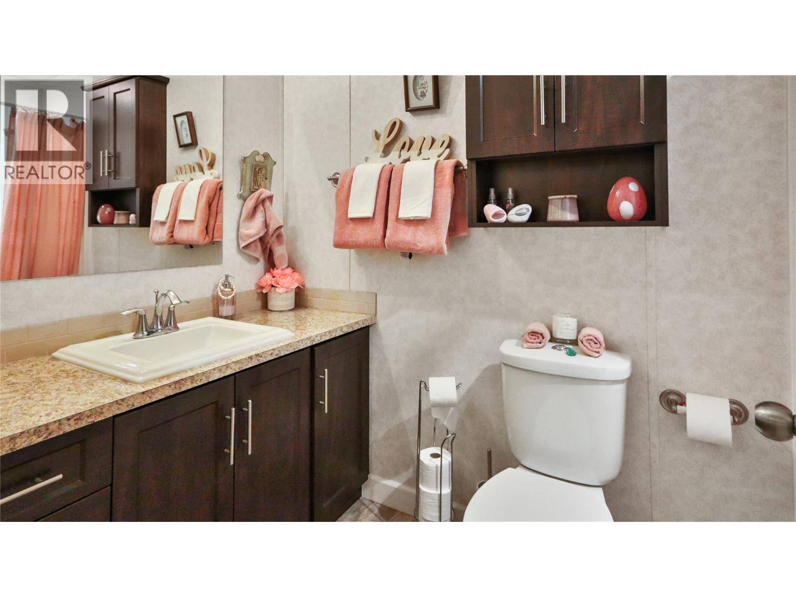 5630 Burton Road, Bridesville, British Columbia  V0H 1Y0 - Photo 22 - 10382906