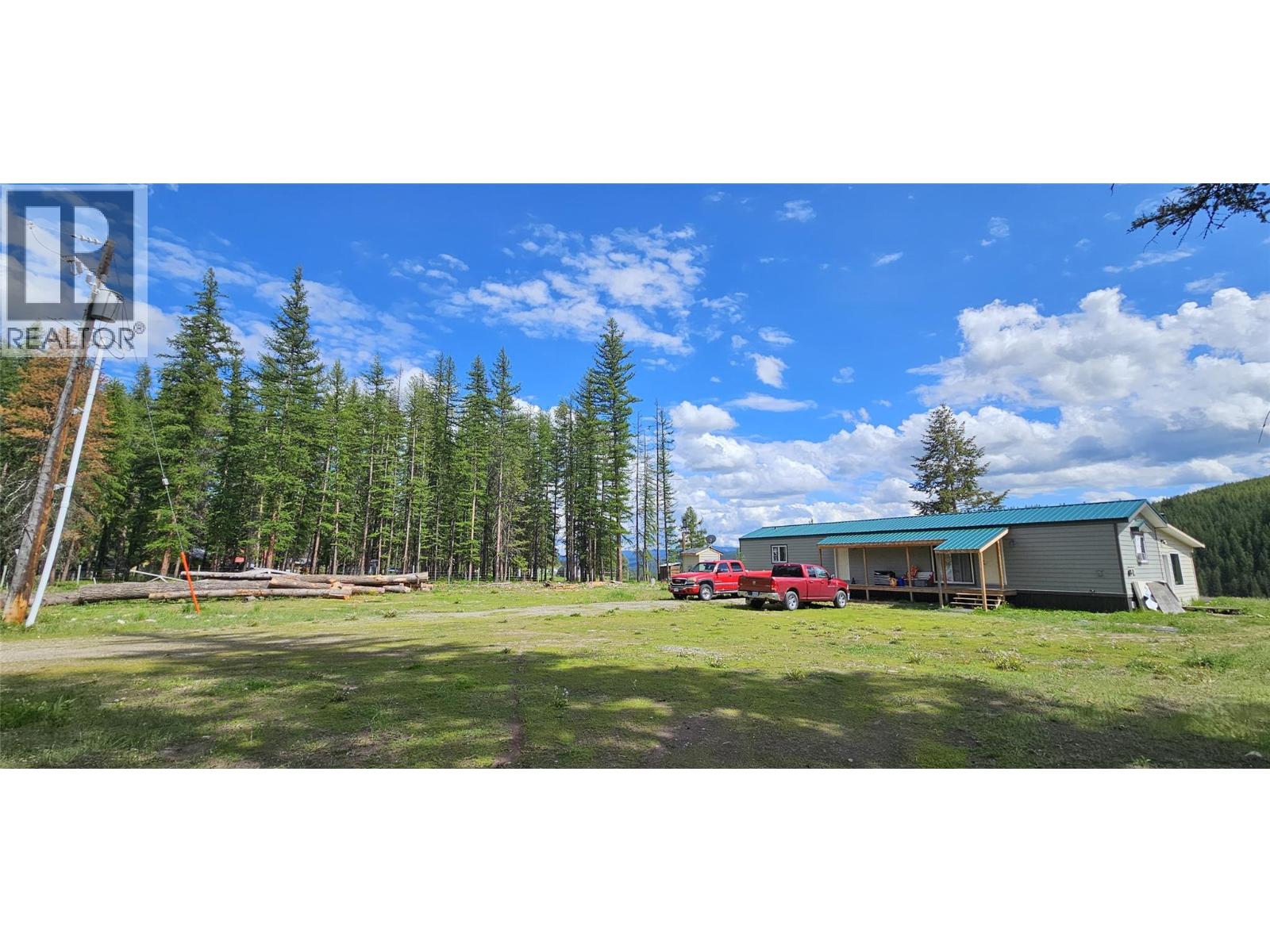 5630 Burton Road, Bridesville, British Columbia  V0H 1Y0 - Photo 9 - 10382906