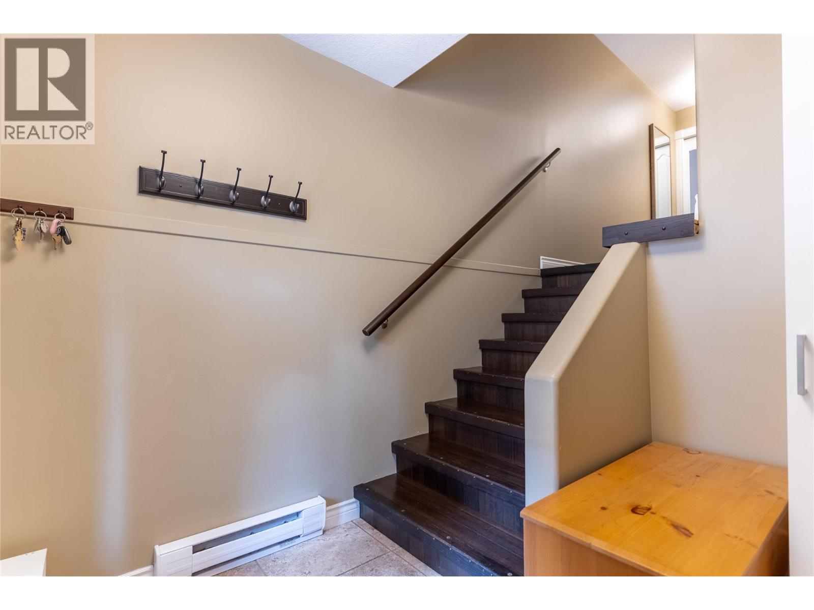 875 Sahali Terrace Unit# 307, Kamloops, British Columbia  V2C 6W8 - Photo 4 - 10380308