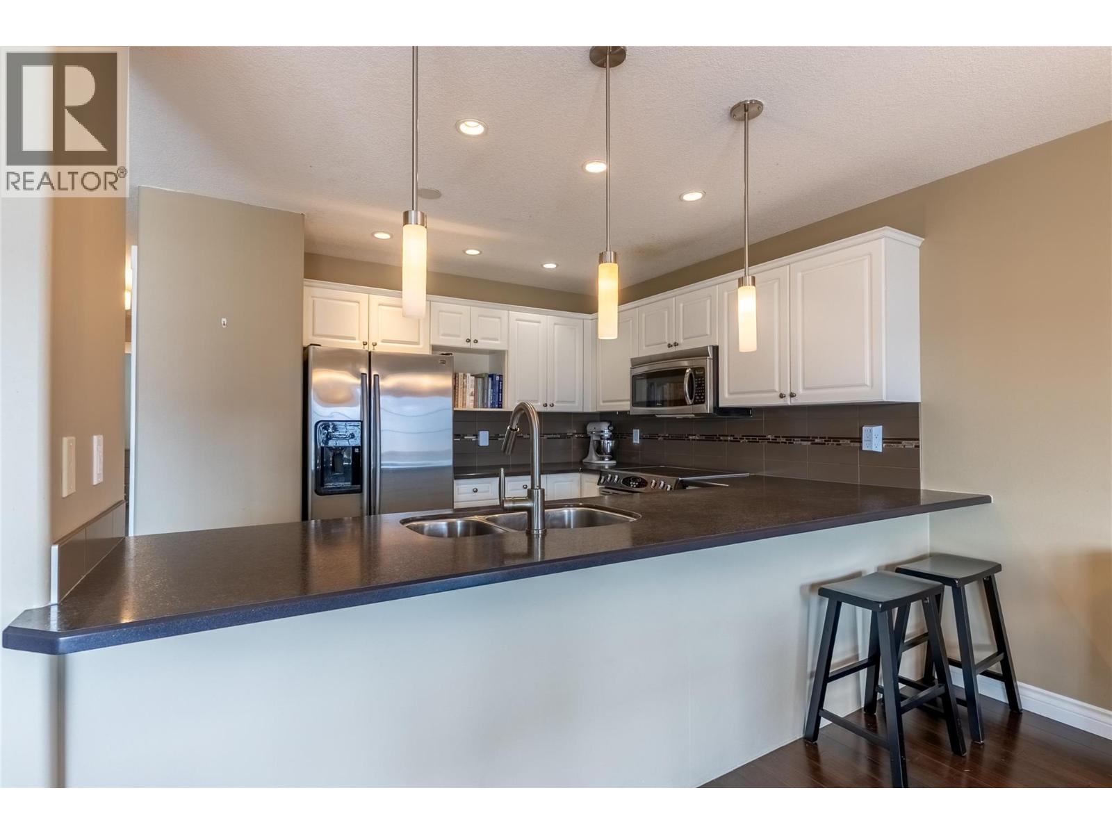 875 Sahali Terrace Unit# 307, Kamloops, British Columbia  V2C 6W8 - Photo 9 - 10380308