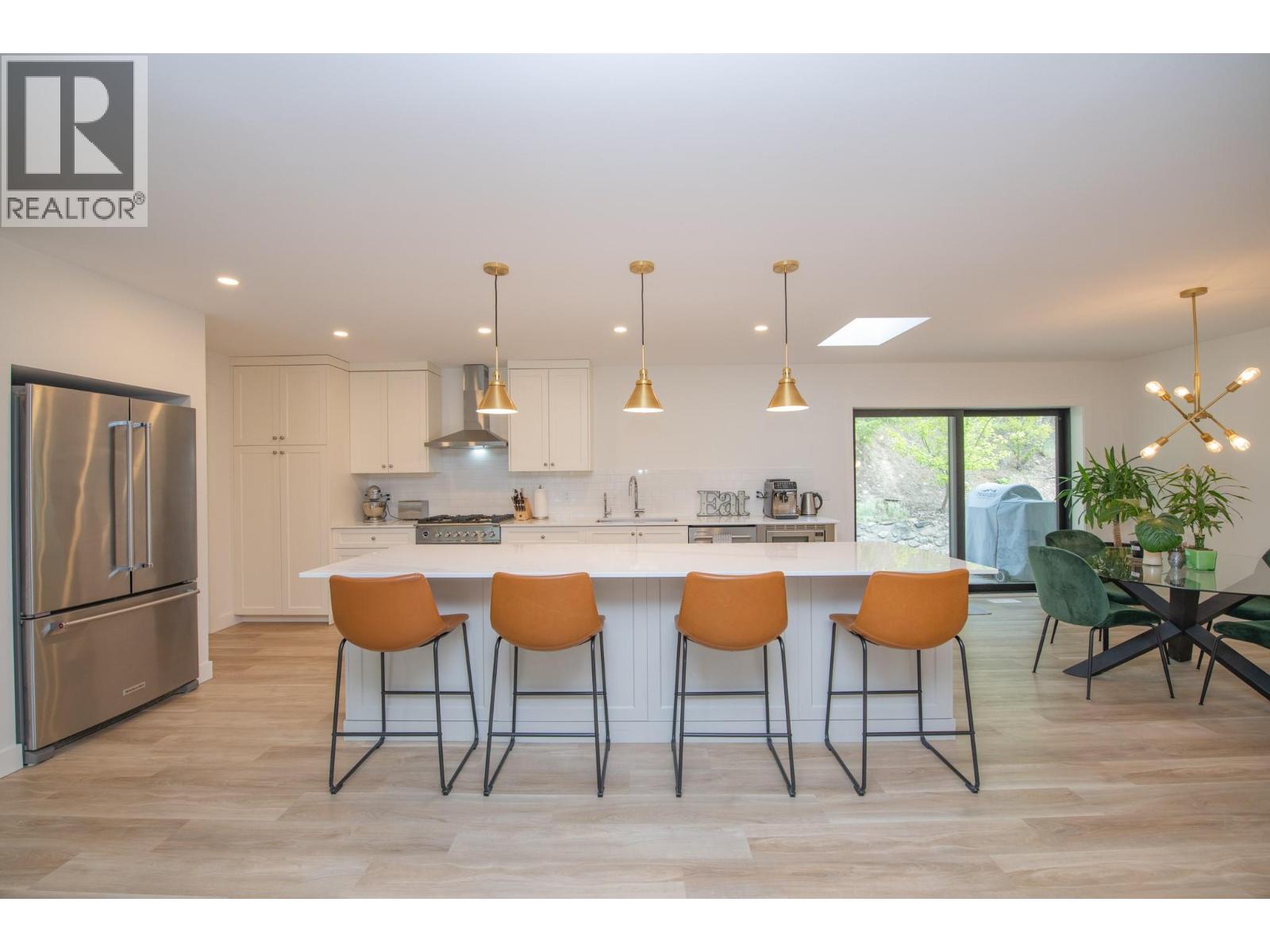 16515 Commonage Road, Lake Country, British Columbia  V4V 1B3 - Photo 11 - 10382758