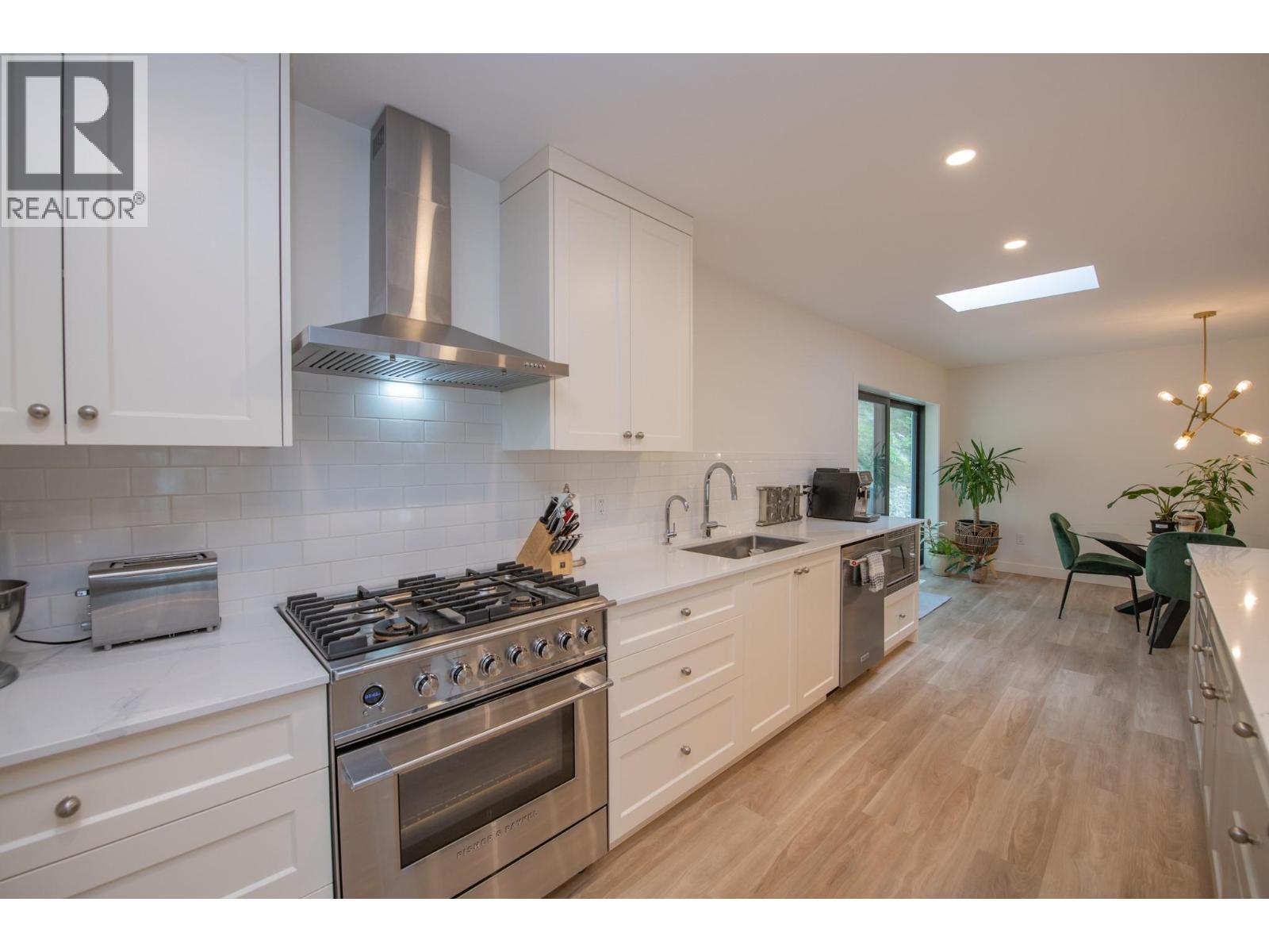 16515 Commonage Road, Lake Country, British Columbia  V4V 1B3 - Photo 13 - 10382758