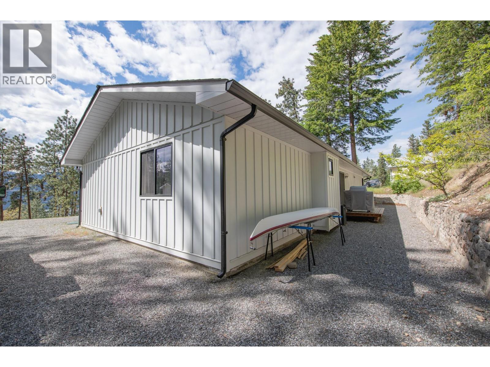 16515 Commonage Road, Lake Country, British Columbia  V4V 1B3 - Photo 33 - 10382758