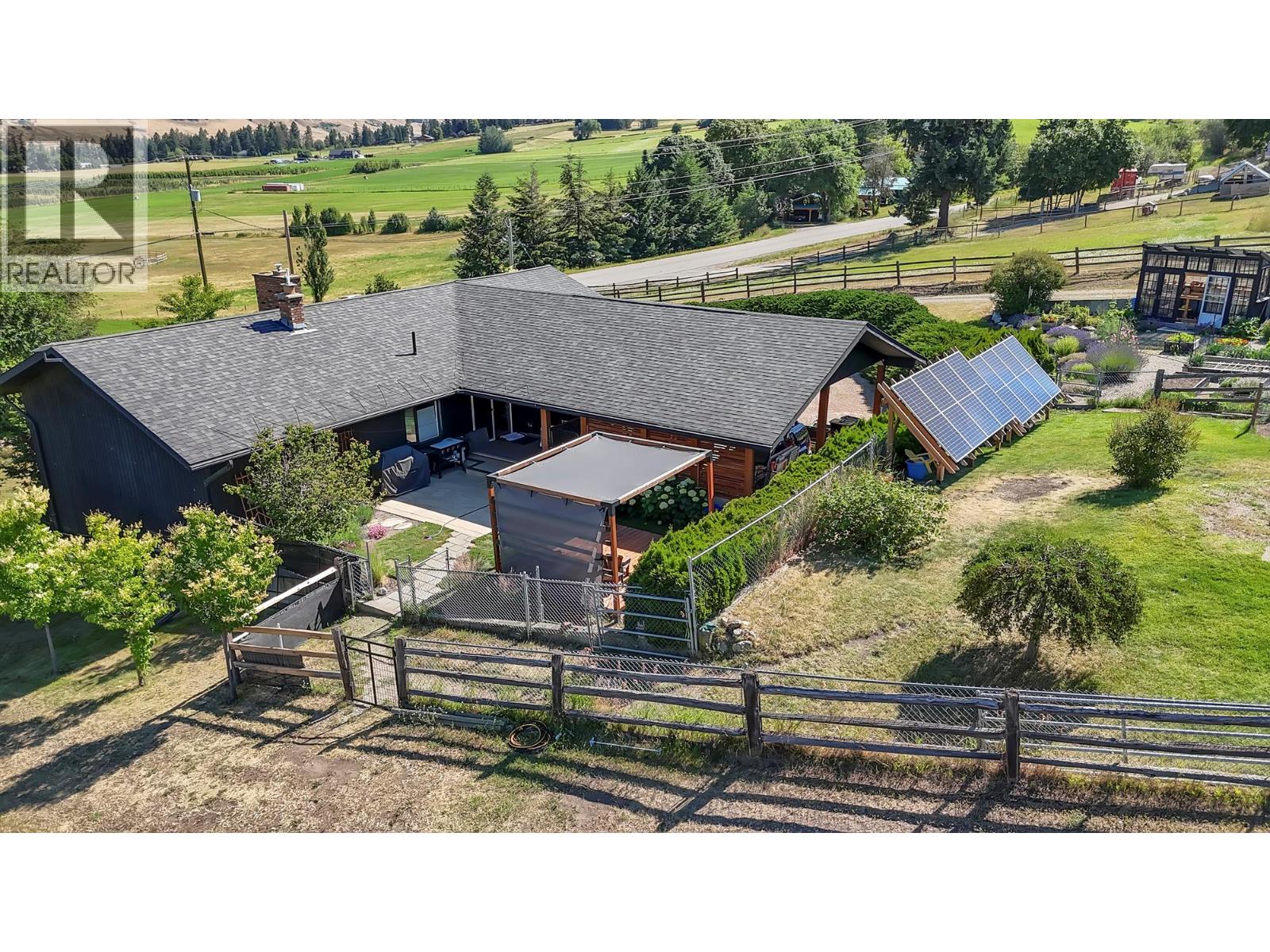 5770 Learmouth Road, Coldstream, British Columbia  V1B 3E6 - Photo 10 - 10382589