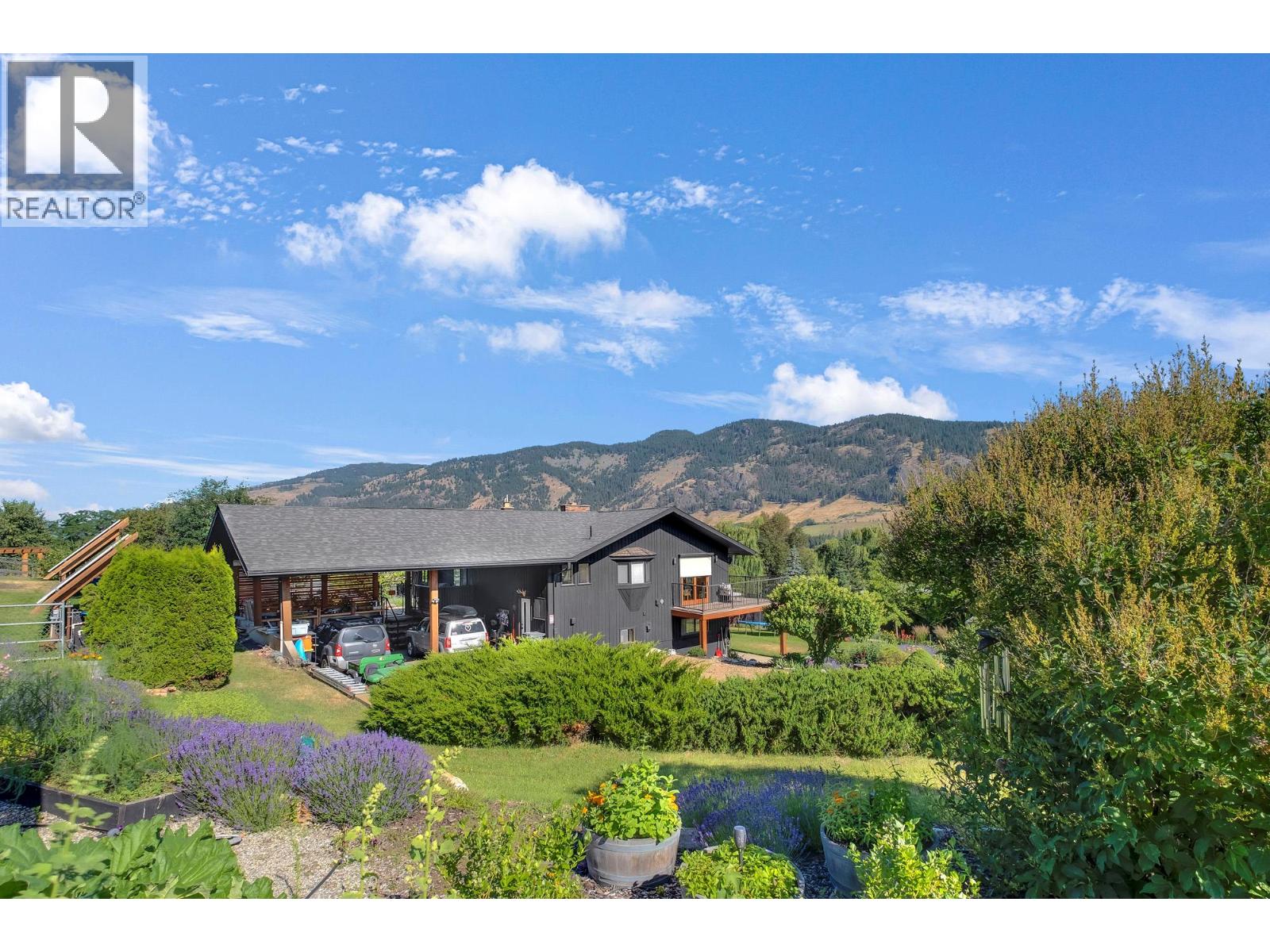 5770 Learmouth Road, Coldstream, British Columbia  V1B 3E6 - Photo 12 - 10382589