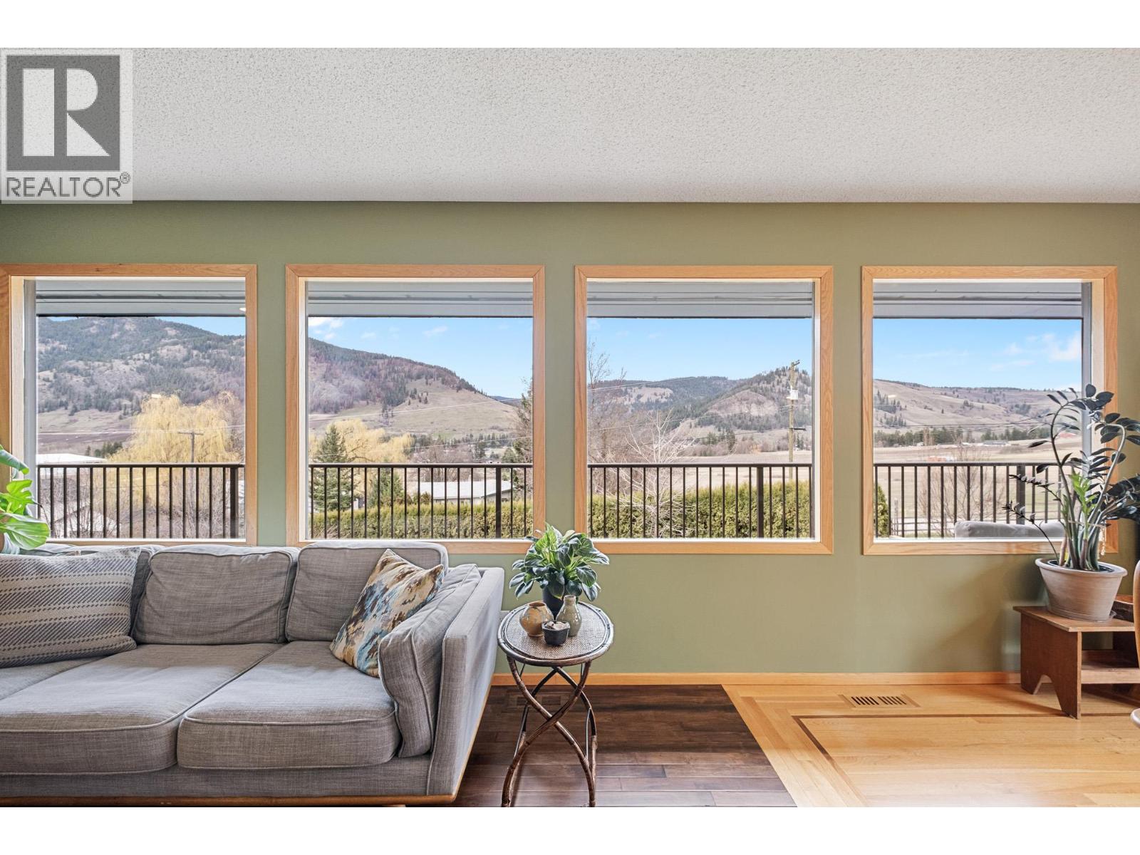 5770 Learmouth Road, Coldstream, British Columbia  V1B 3E6 - Photo 41 - 10382589