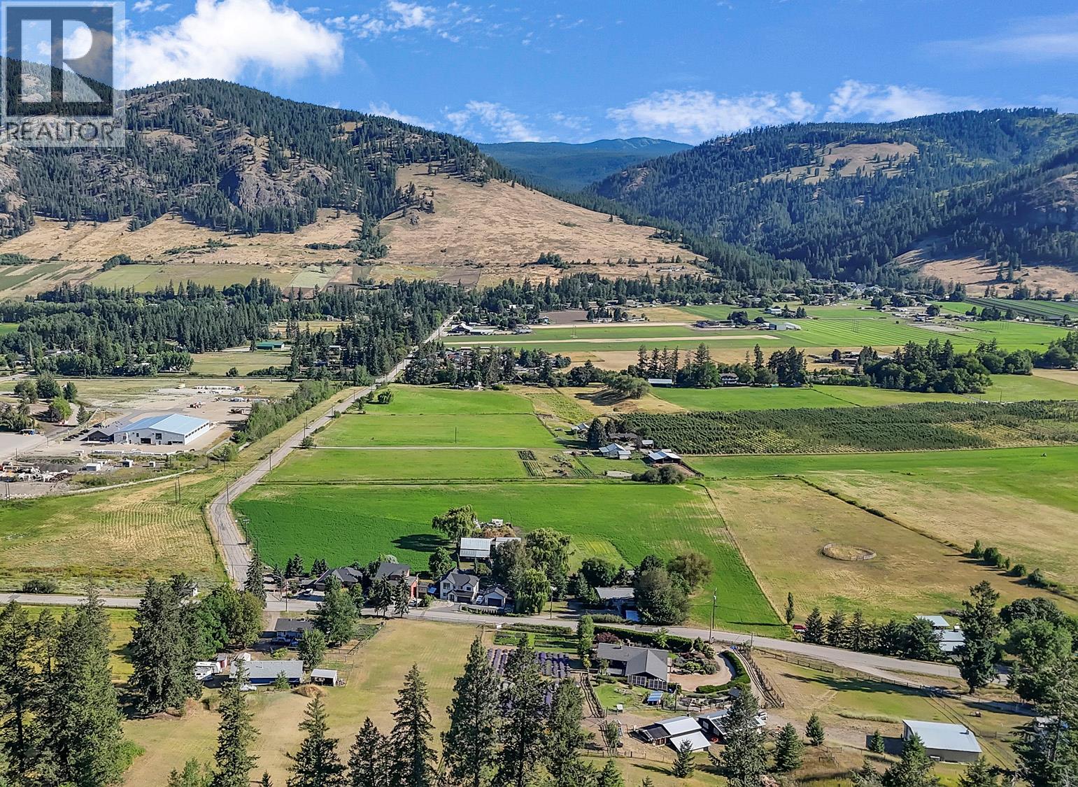 5770 Learmouth Road, Coldstream, British Columbia  V1B 3E6 - Photo 7 - 10382589