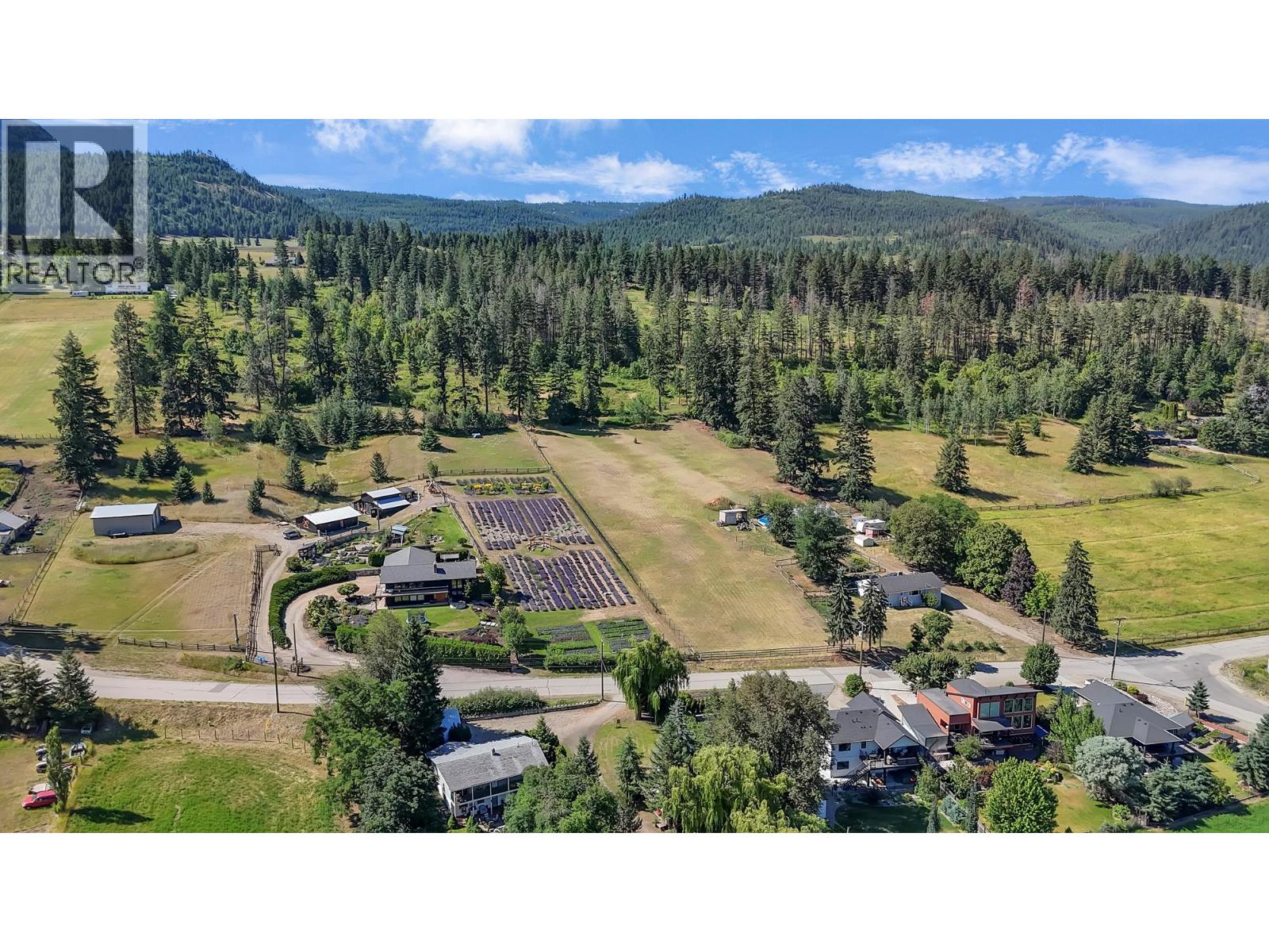 5770 Learmouth Road, Coldstream, British Columbia  V1B 3E6 - Photo 9 - 10382589