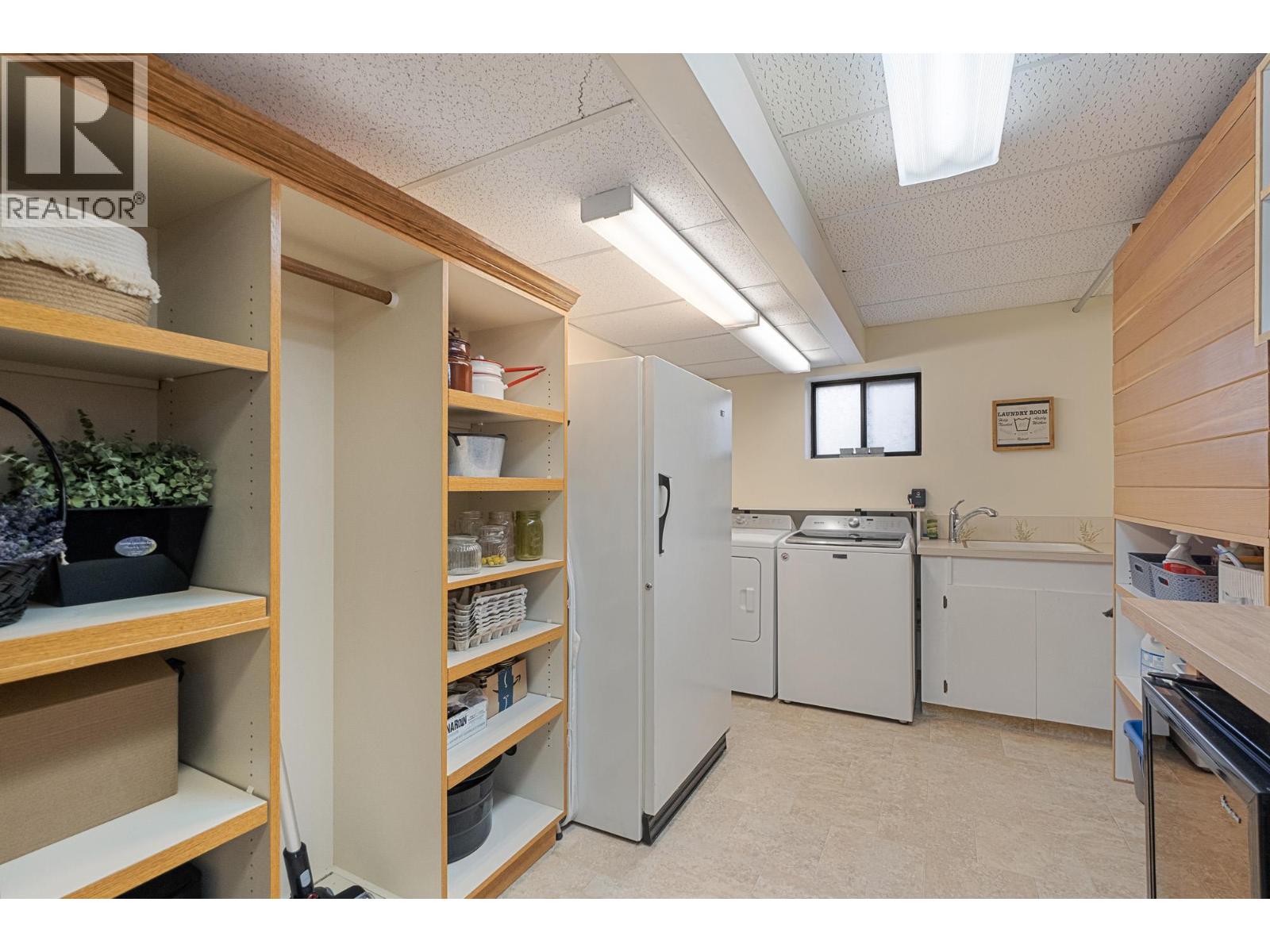 5770 Learmouth Road, Coldstream, British Columbia  V1B 3E6 - Photo 93 - 10382589