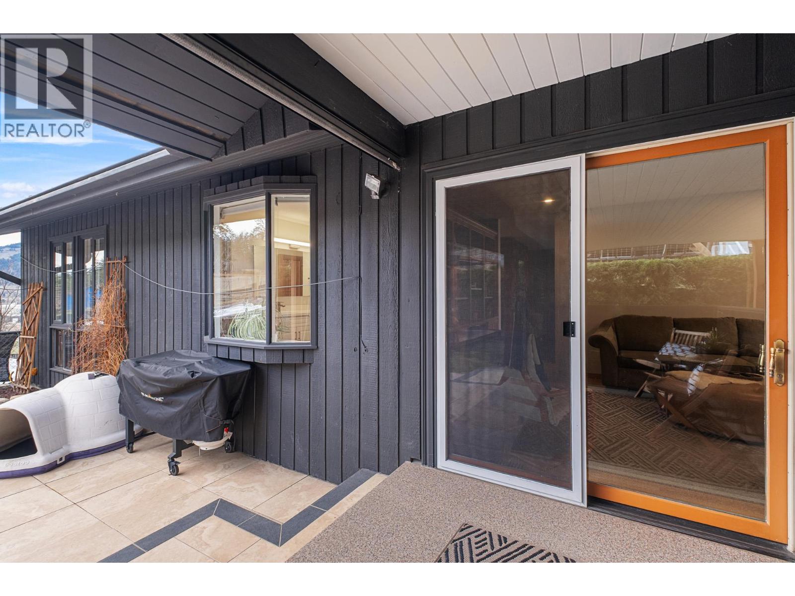 5770 Learmouth Road, Coldstream, British Columbia  V1B 3E6 - Photo 95 - 10382589