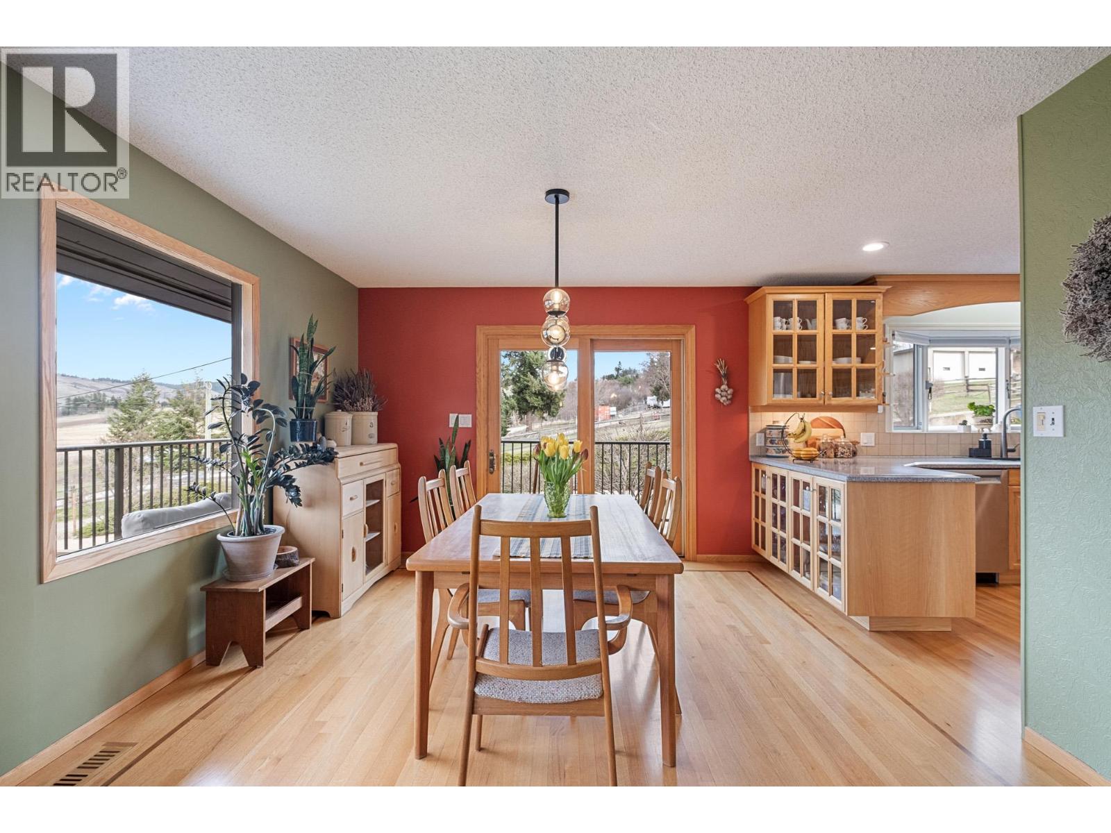 5770 Learmouth Road, Coldstream, British Columbia  V1B 3E6 - Photo 17 - 10382587