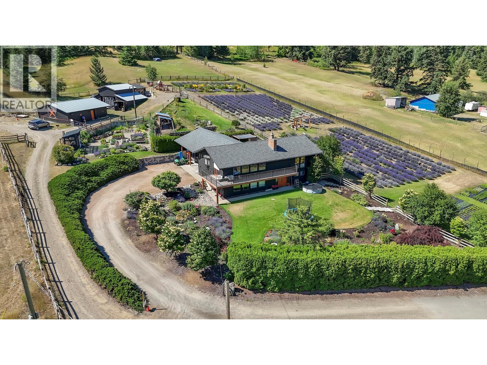 5770 Learmouth Road, Coldstream, British Columbia  V1B 3E6 - Photo 2 - 10382587