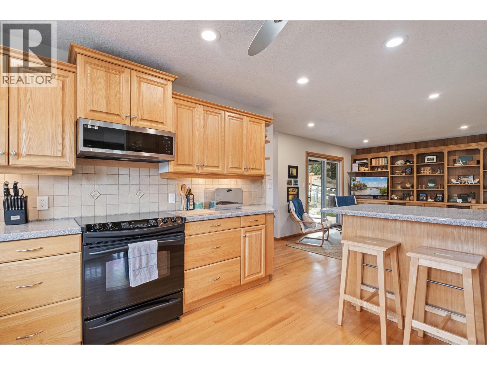 5770 Learmouth Road, Coldstream, British Columbia  V1B 3E6 - Photo 22 - 10382587