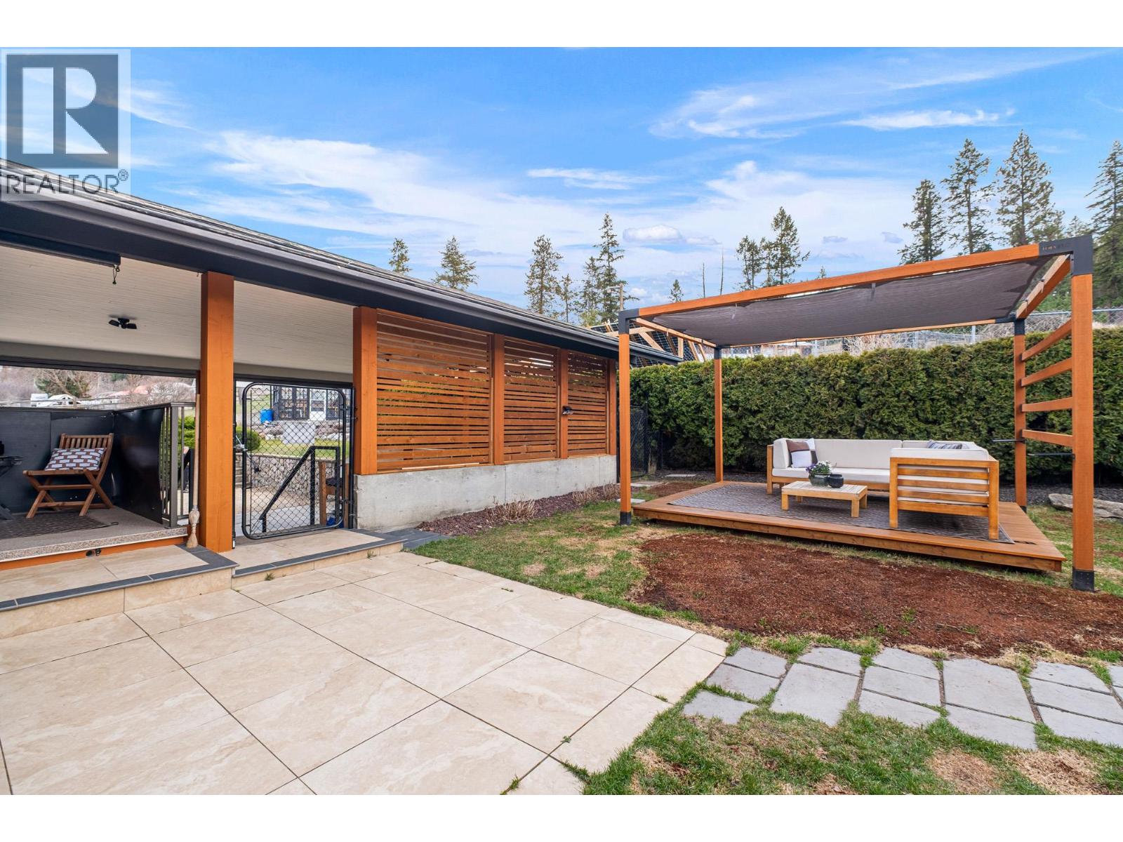 5770 Learmouth Road, Coldstream, British Columbia  V1B 3E6 - Photo 44 - 10382587