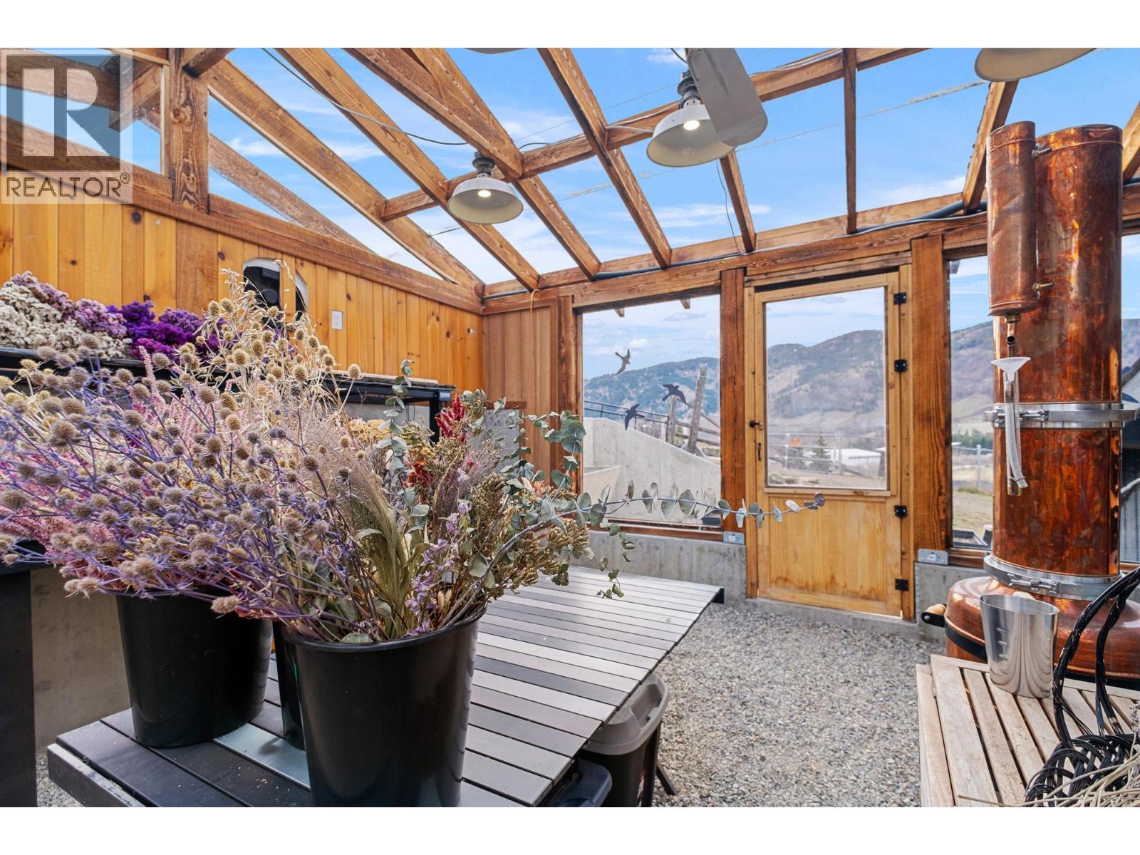 5770 Learmouth Road, Coldstream, British Columbia  V1B 3E6 - Photo 87 - 10382587