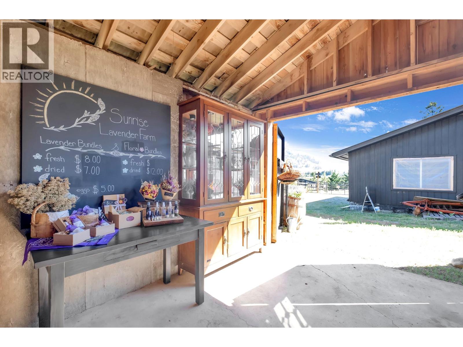 5770 Learmouth Road, Coldstream, British Columbia  V1B 3E6 - Photo 90 - 10382587