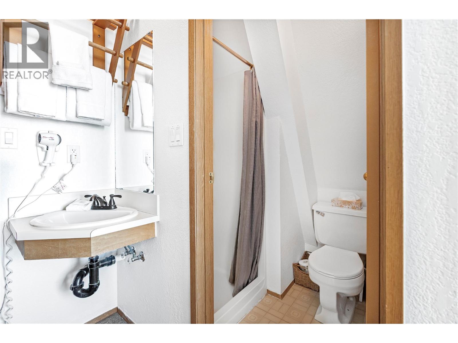 9885 Pinnacles Road Unit# 3, Vernon, British Columbia  V1B 3M1 - Photo 25 - 10382531