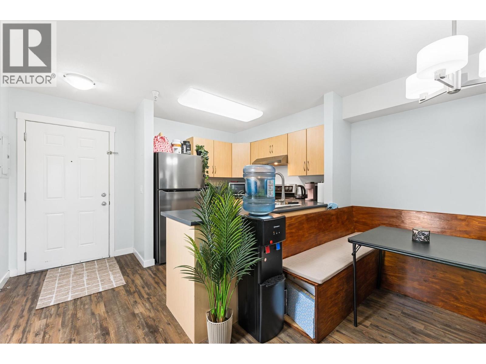 1479 Glenmore Road N Unit# 206, Kelowna, British Columbia  V1V 2C5 - Photo 3 - 10382836