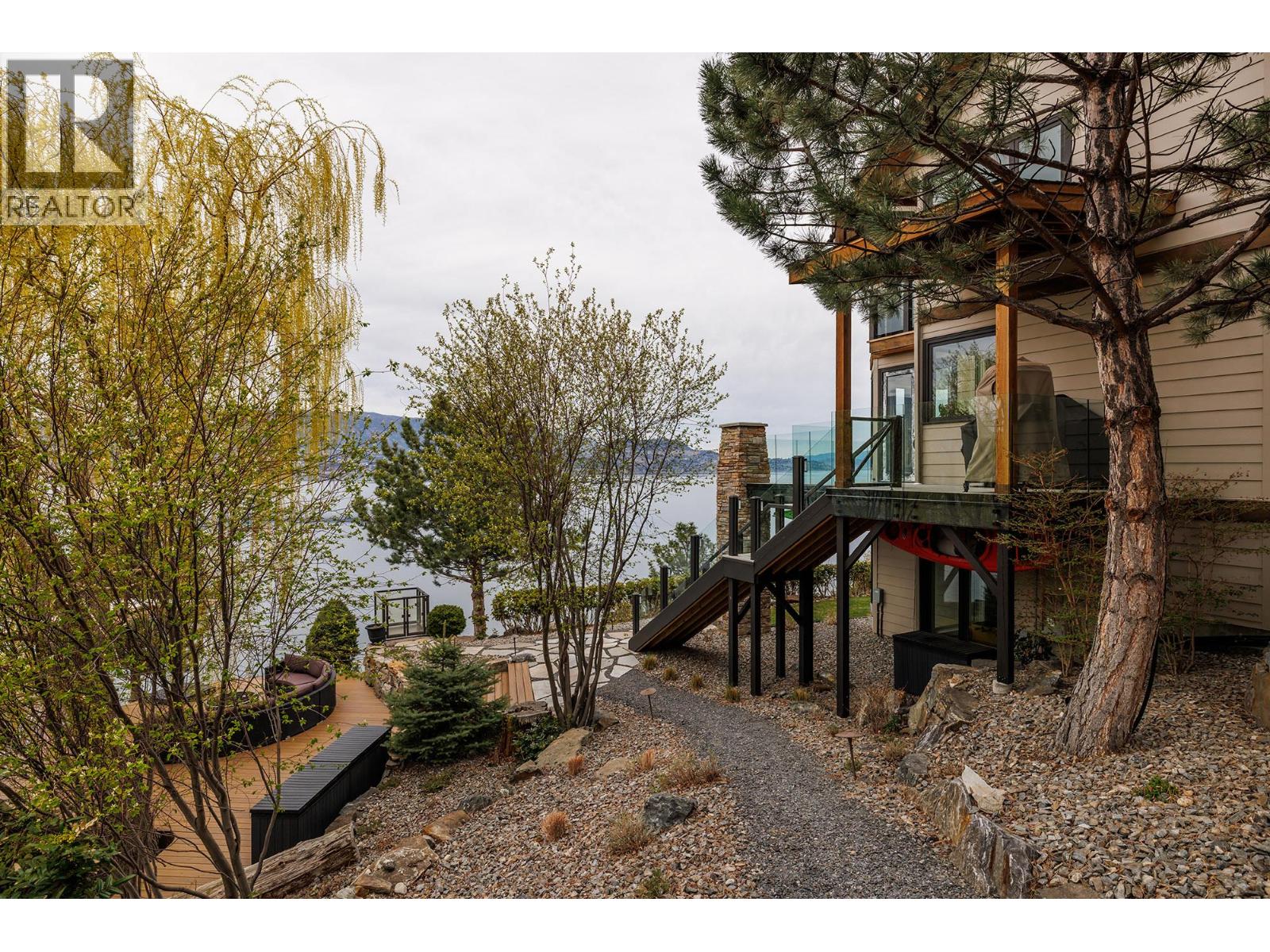 6850 Lakeshore Road, Kelowna, British Columbia  V1W 4J5 - Photo 18 - 10382735