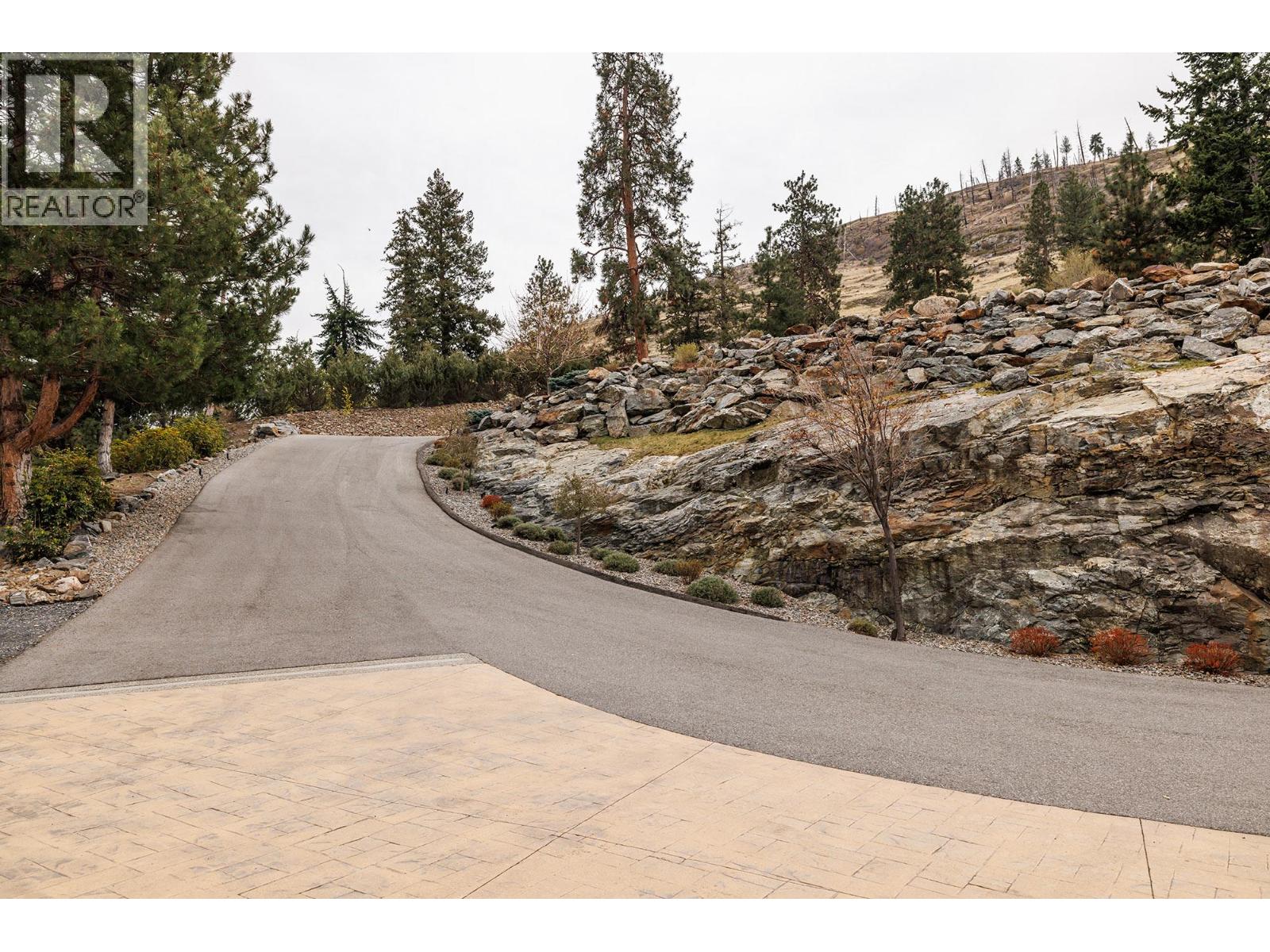 6850 Lakeshore Road, Kelowna, British Columbia  V1W 4J5 - Photo 19 - 10382735