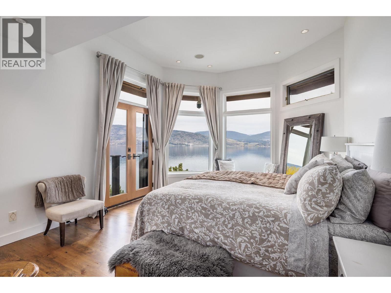 6850 Lakeshore Road, Kelowna, British Columbia  V1W 4J5 - Photo 9 - 10382735