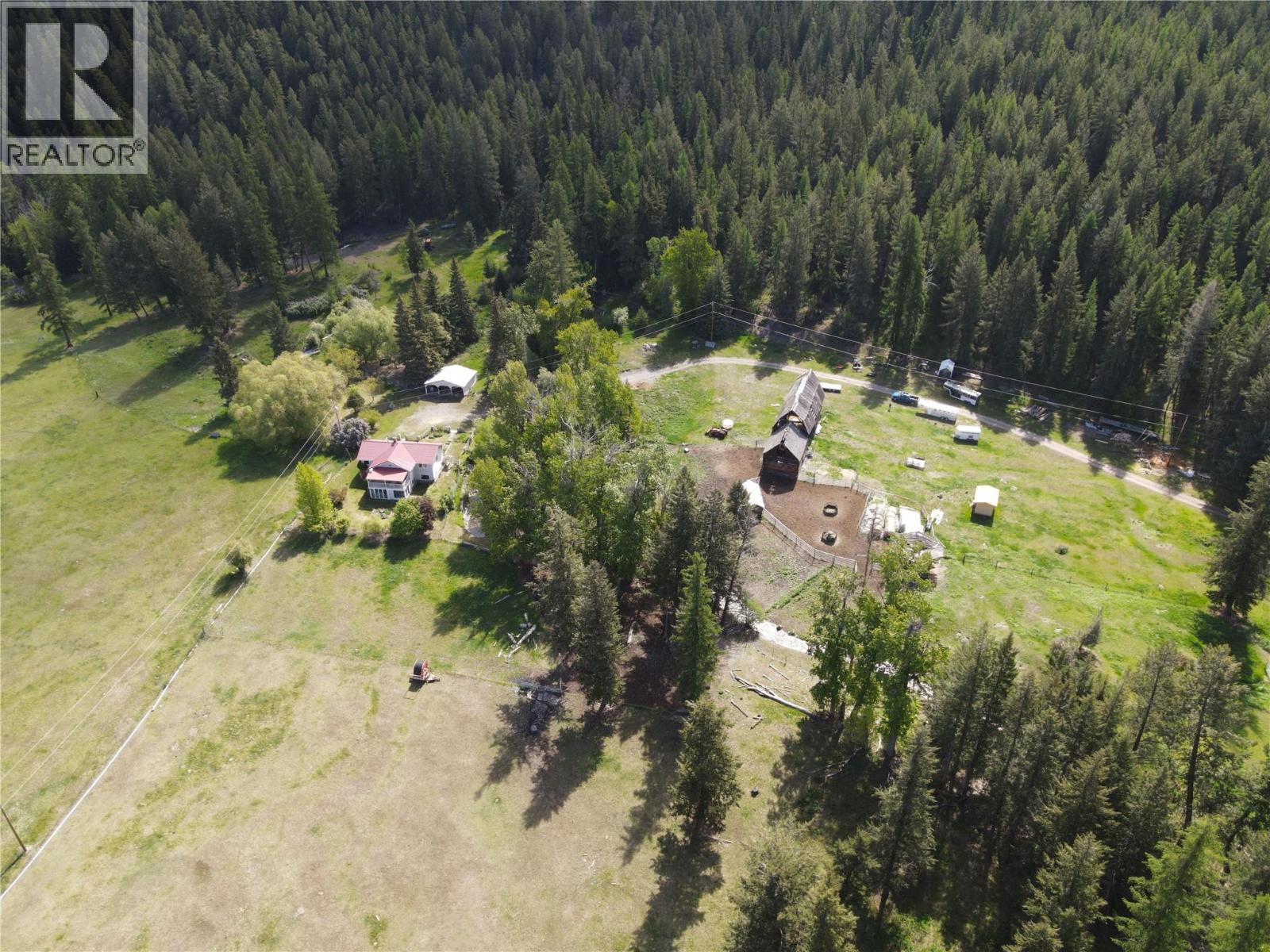 5888 Lazy Lake Road, Wasa, British Columbia  V0B 2K0 - Photo 10 - 10382580