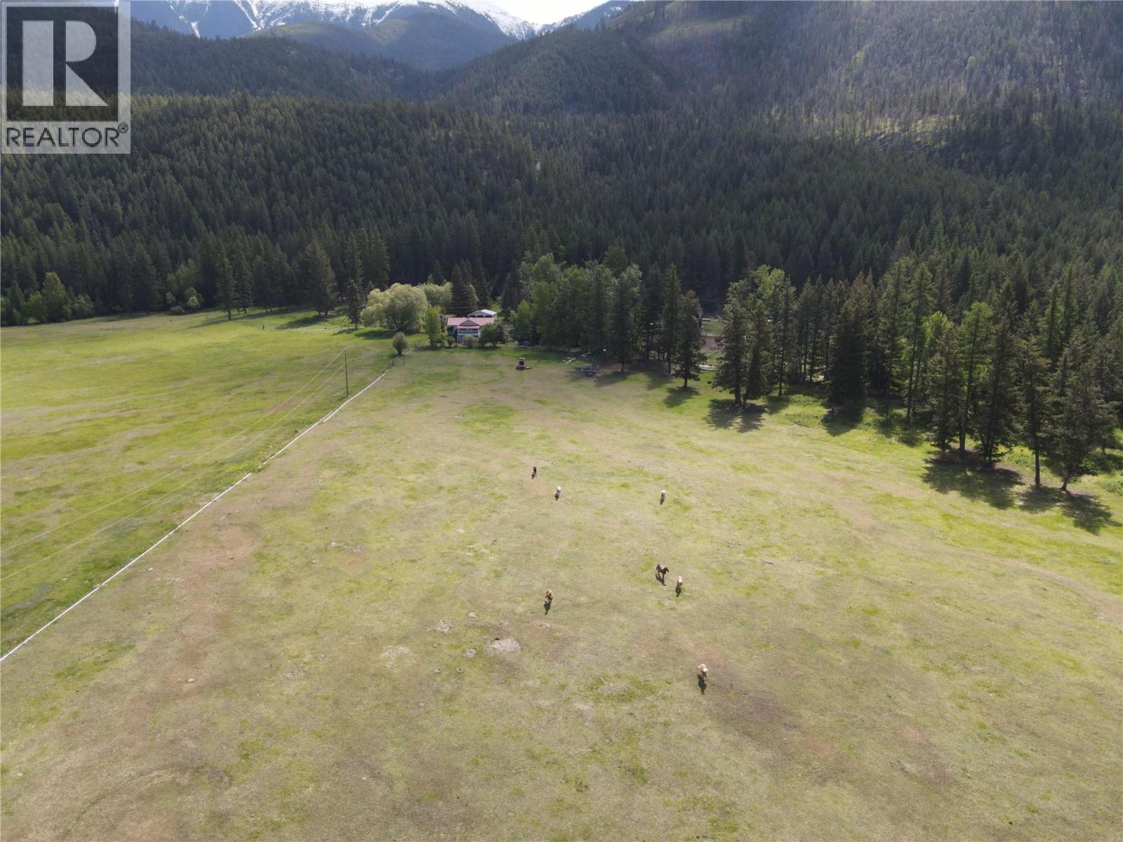 5888 Lazy Lake Road, Wasa, British Columbia  V0B 2K0 - Photo 14 - 10382580