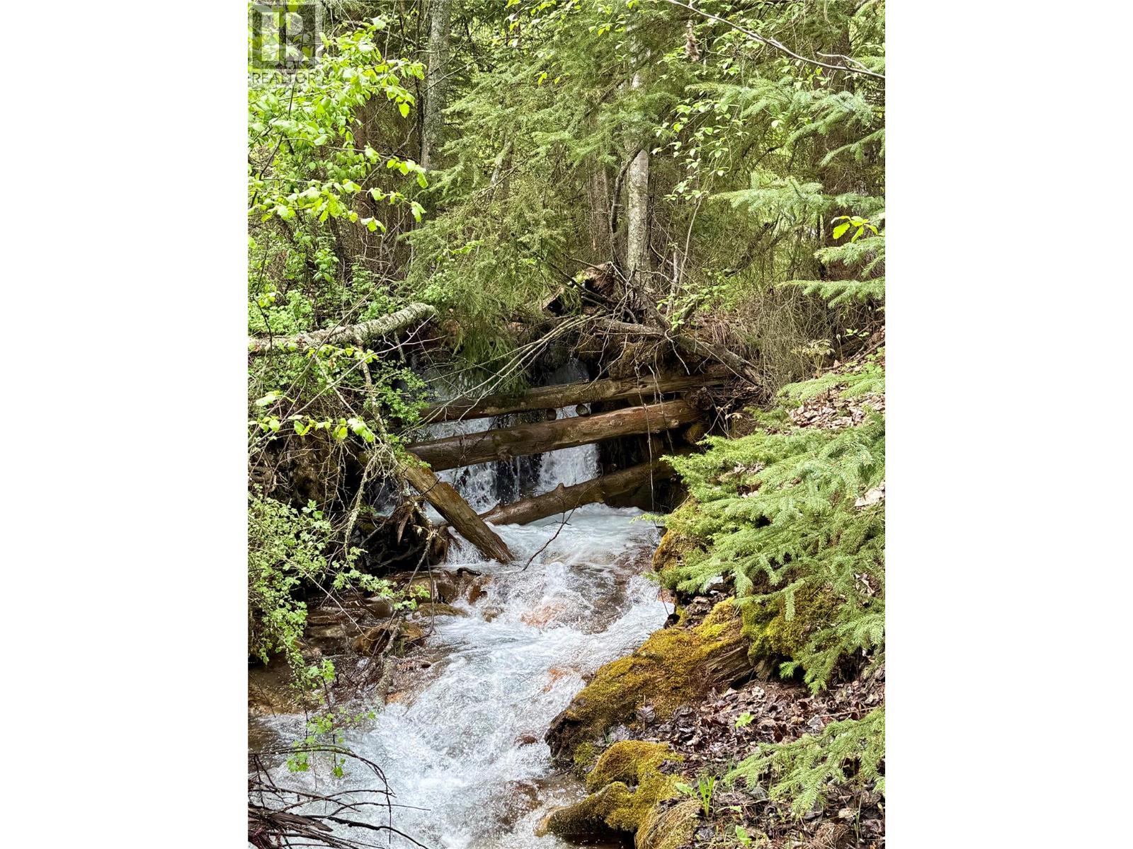 5888 Lazy Lake Road, Wasa, British Columbia  V0B 2K0 - Photo 2 - 10382580