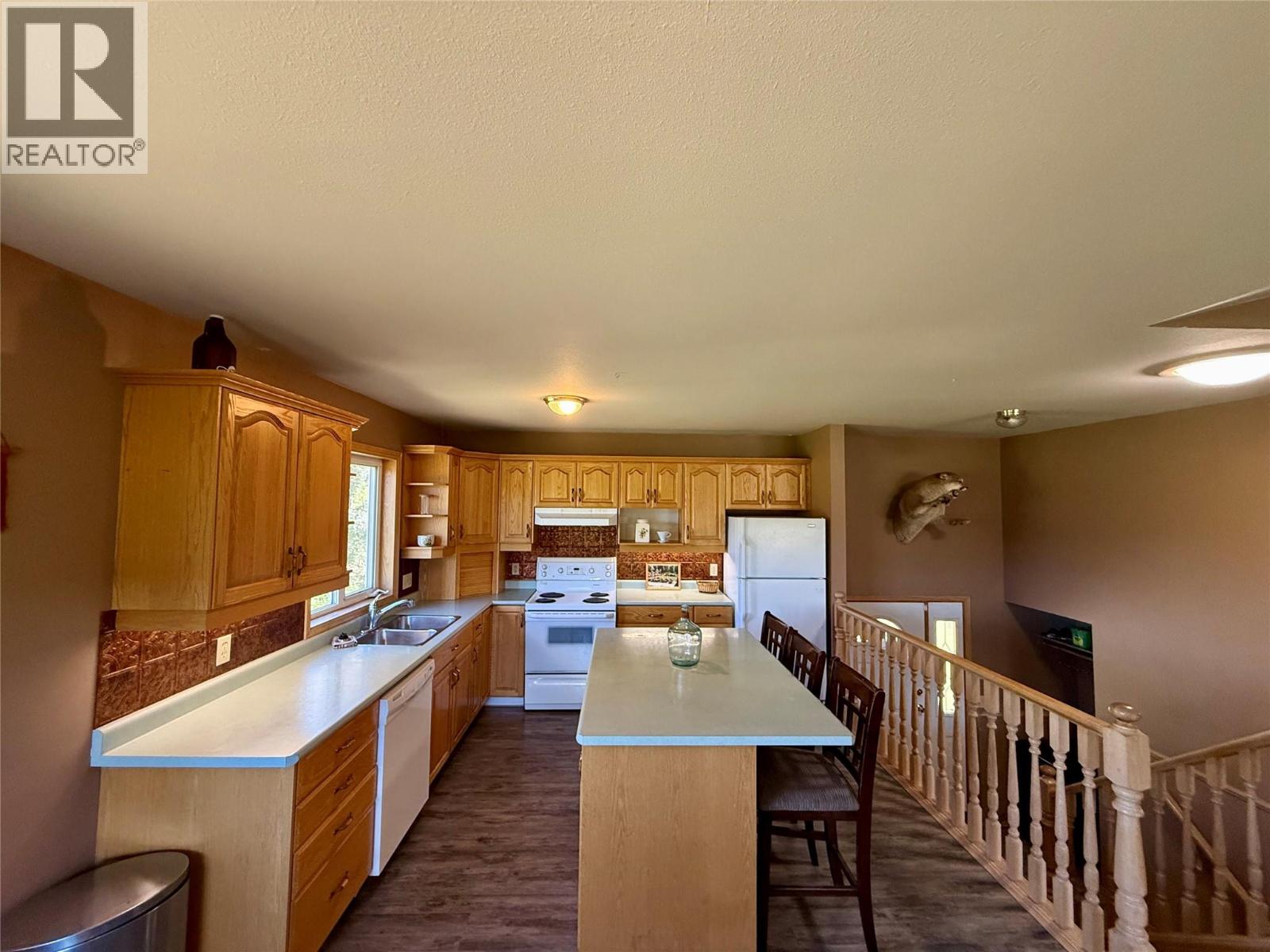 5888 Lazy Lake Road, Wasa, British Columbia  V0B 2K0 - Photo 20 - 10382580