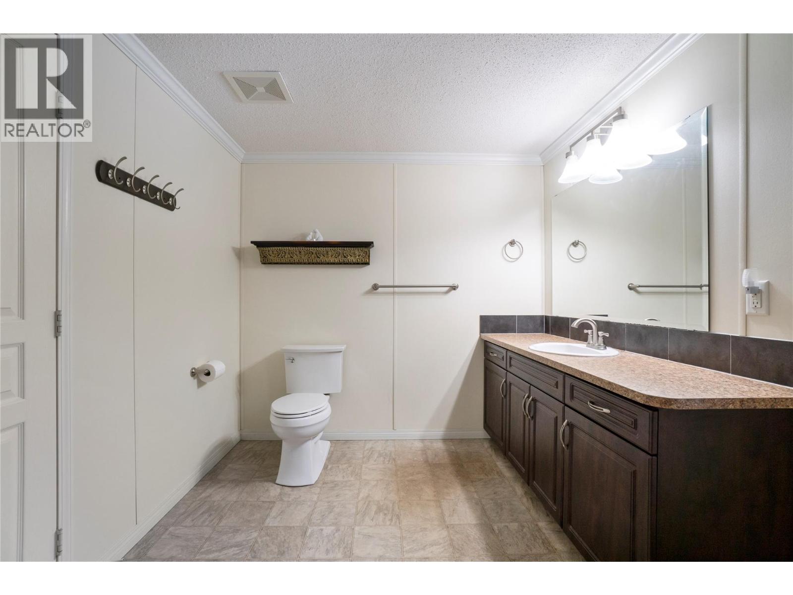 1284 Notch Hill Road, Sorrento, British Columbia  V0E 2W1 - Photo 19 - 10382099