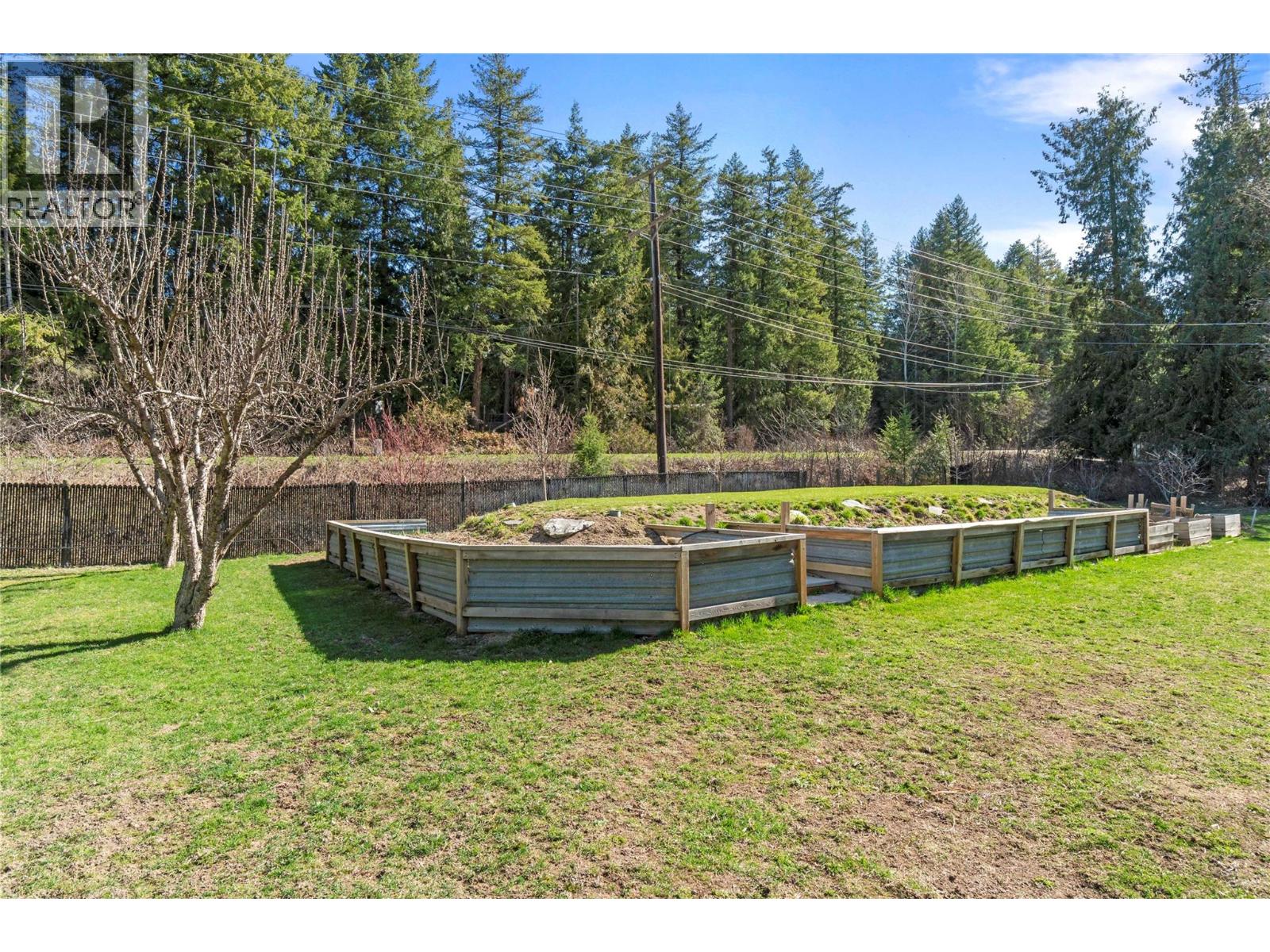 1284 Notch Hill Road, Sorrento, British Columbia  V0E 2W1 - Photo 34 - 10382099