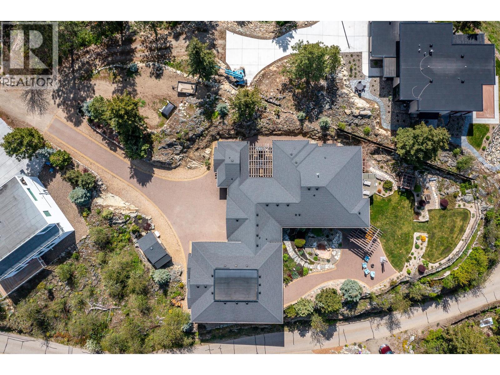 69 Swallows Place, Vernon, British Columbia  V1H 1F4 - Photo 6 - 10377711