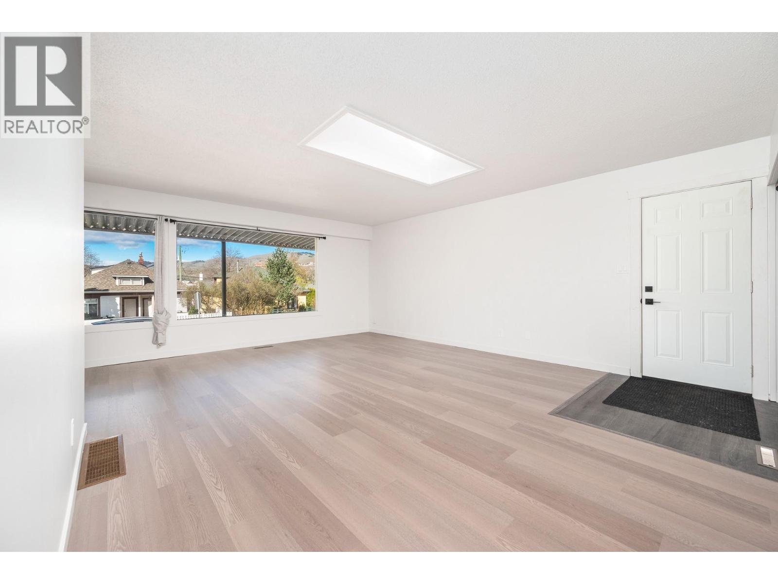 3103 26 Street, Vernon, British Columbia  V1T 4T9 - Photo 7 - 10382118