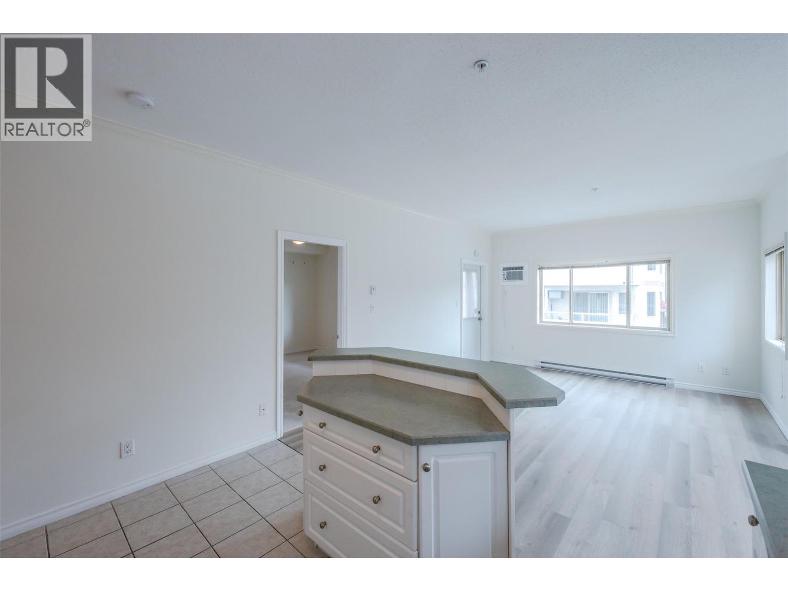 196 Wade Avenue Unit# 208, Penticton, British Columbia  V2A 1T6 - Photo 25 - 10382058