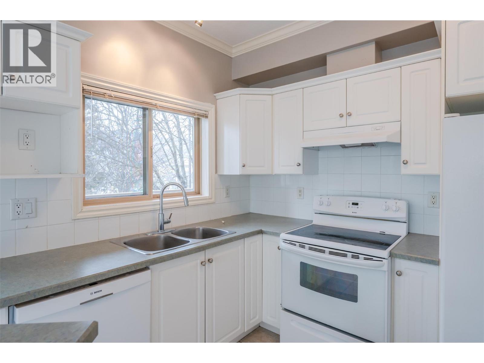 196 Wade Avenue Unit# 208, Penticton, British Columbia  V2A 1T6 - Photo 26 - 10382058