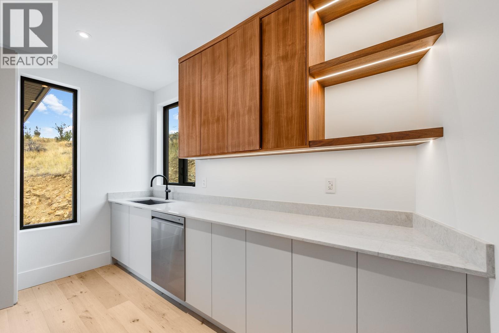 1122 Pearcy Court, Kelowna, British Columbia  V1W 5H6 - Photo 12 - 10381767