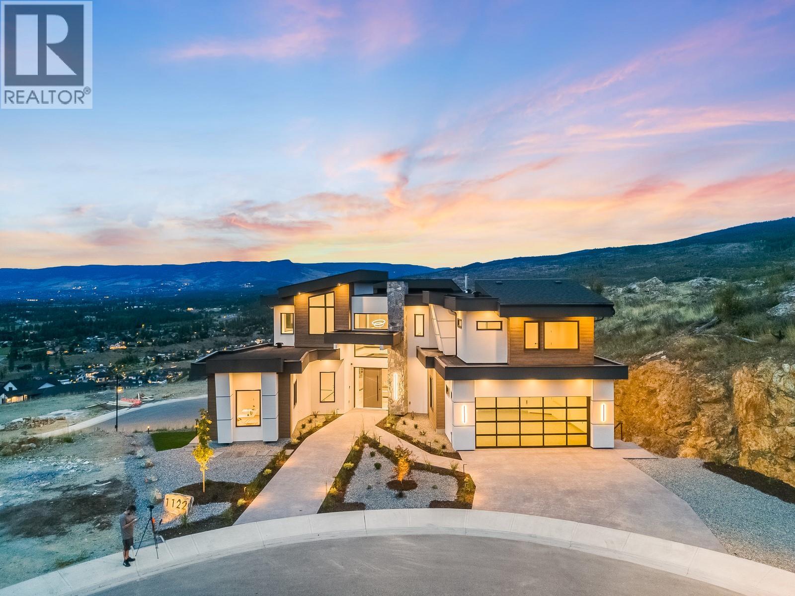 1122 Pearcy Court, Kelowna, British Columbia  V1W 5H6 - Photo 5 - 10381767