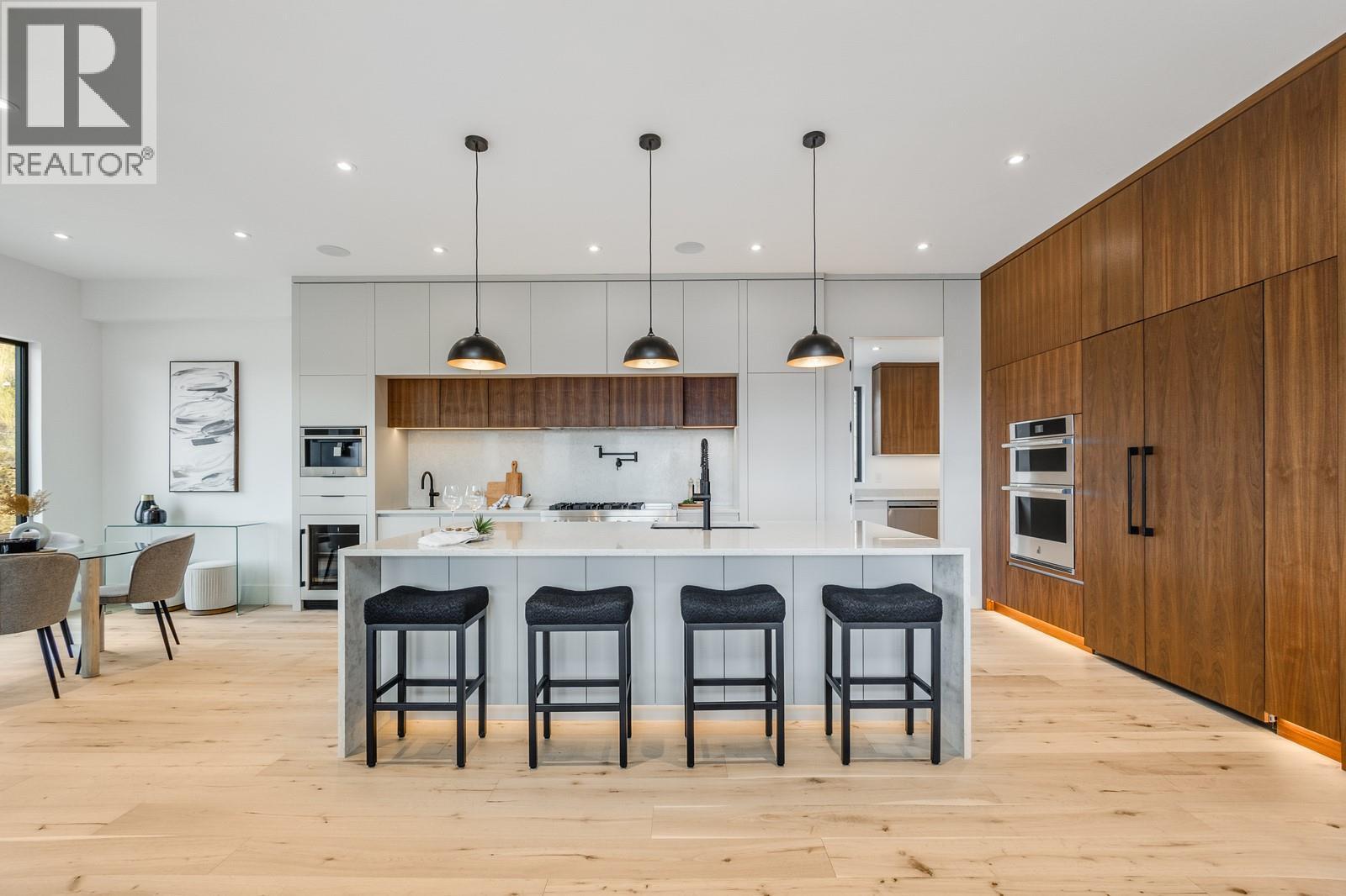 1122 Pearcy Court, Kelowna, British Columbia  V1W 5H6 - Photo 7 - 10381767