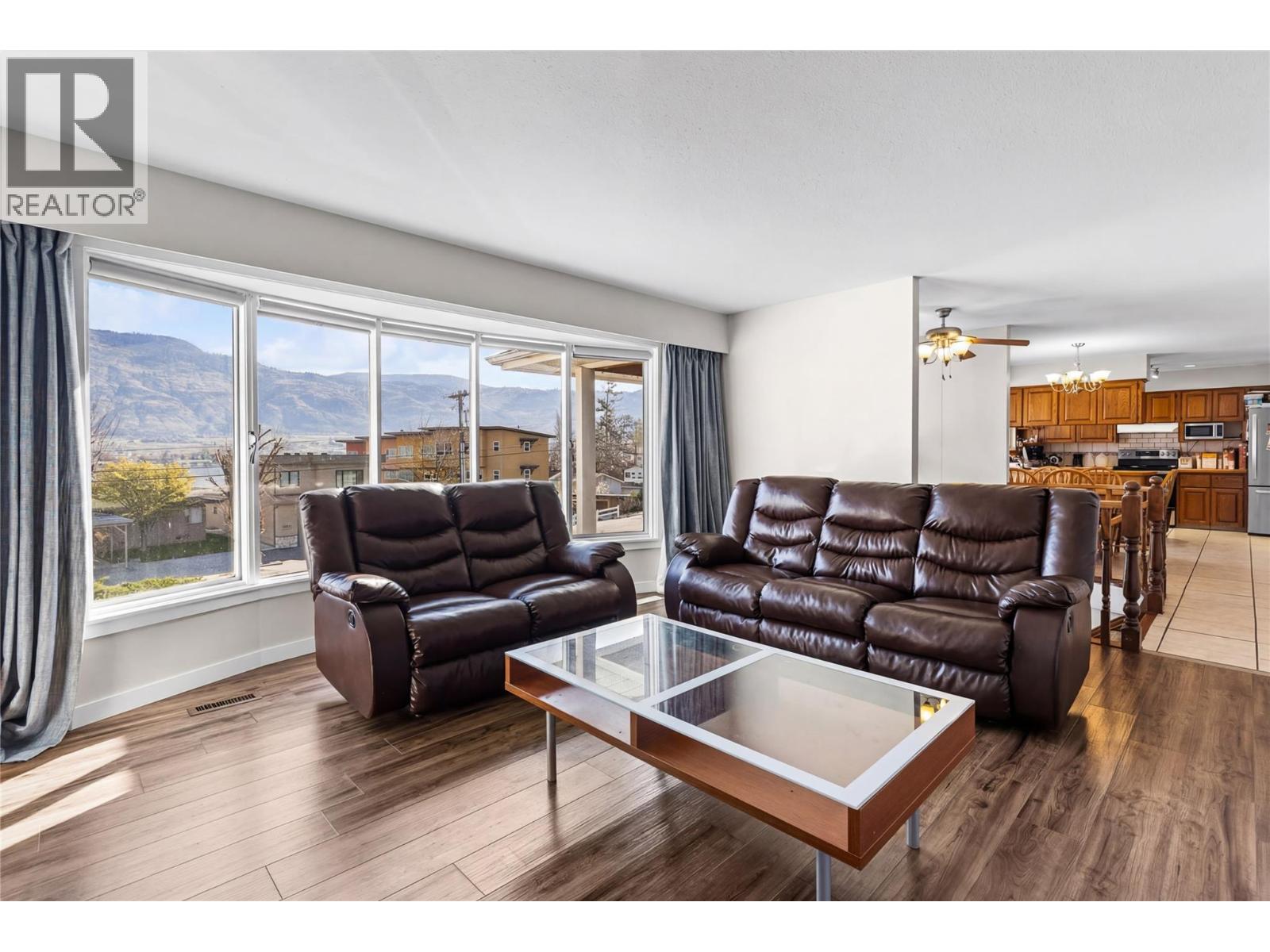 5806 Oleander Drive, Osoyoos, British Columbia  V0H 1V1 - Photo 13 - 10382955