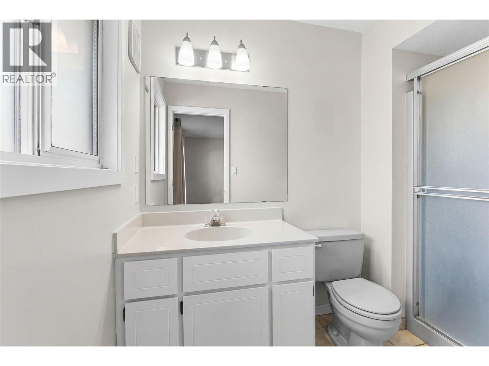 5806 Oleander Drive, Osoyoos, British Columbia  V0H 1V1 - Photo 25 - 10382955