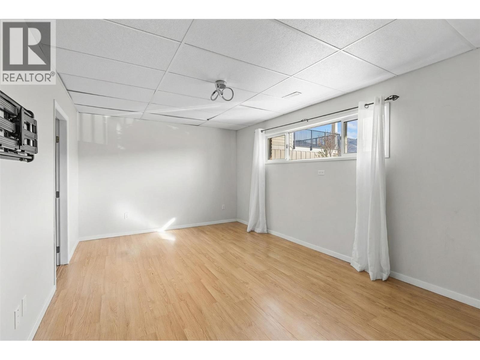 5806 Oleander Drive, Osoyoos, British Columbia  V0H 1V1 - Photo 32 - 10382955