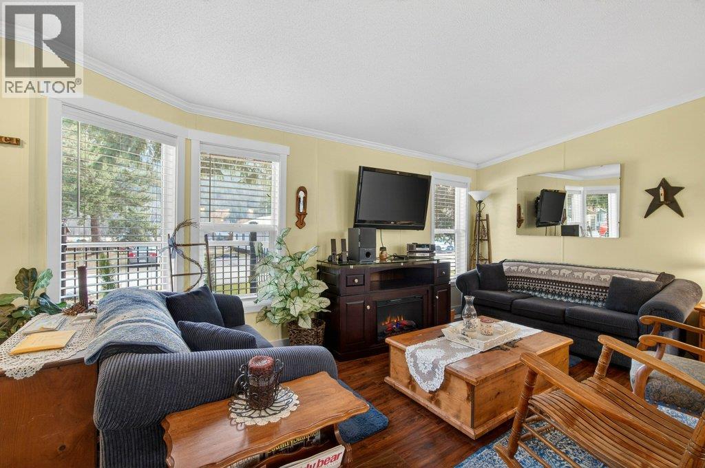 2930 Brown Road Unit# 60, Salmon Arm, British Columbia  V1E 3K3 - Photo 25 - 10375974