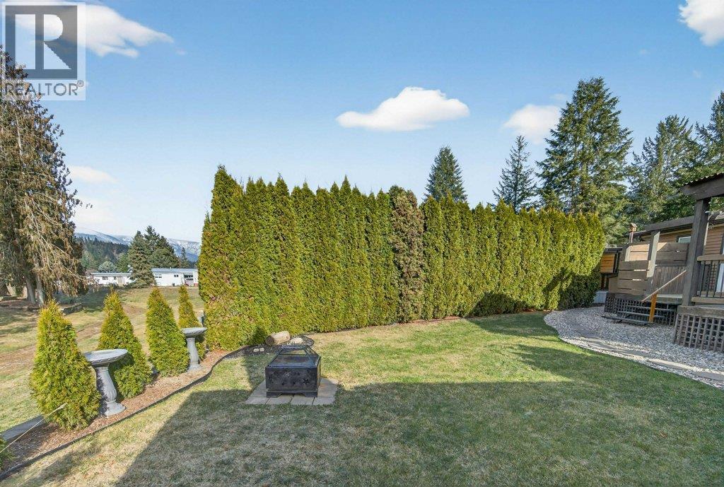 2930 Brown Road Unit# 60, Salmon Arm, British Columbia  V1E 3K3 - Photo 53 - 10375974