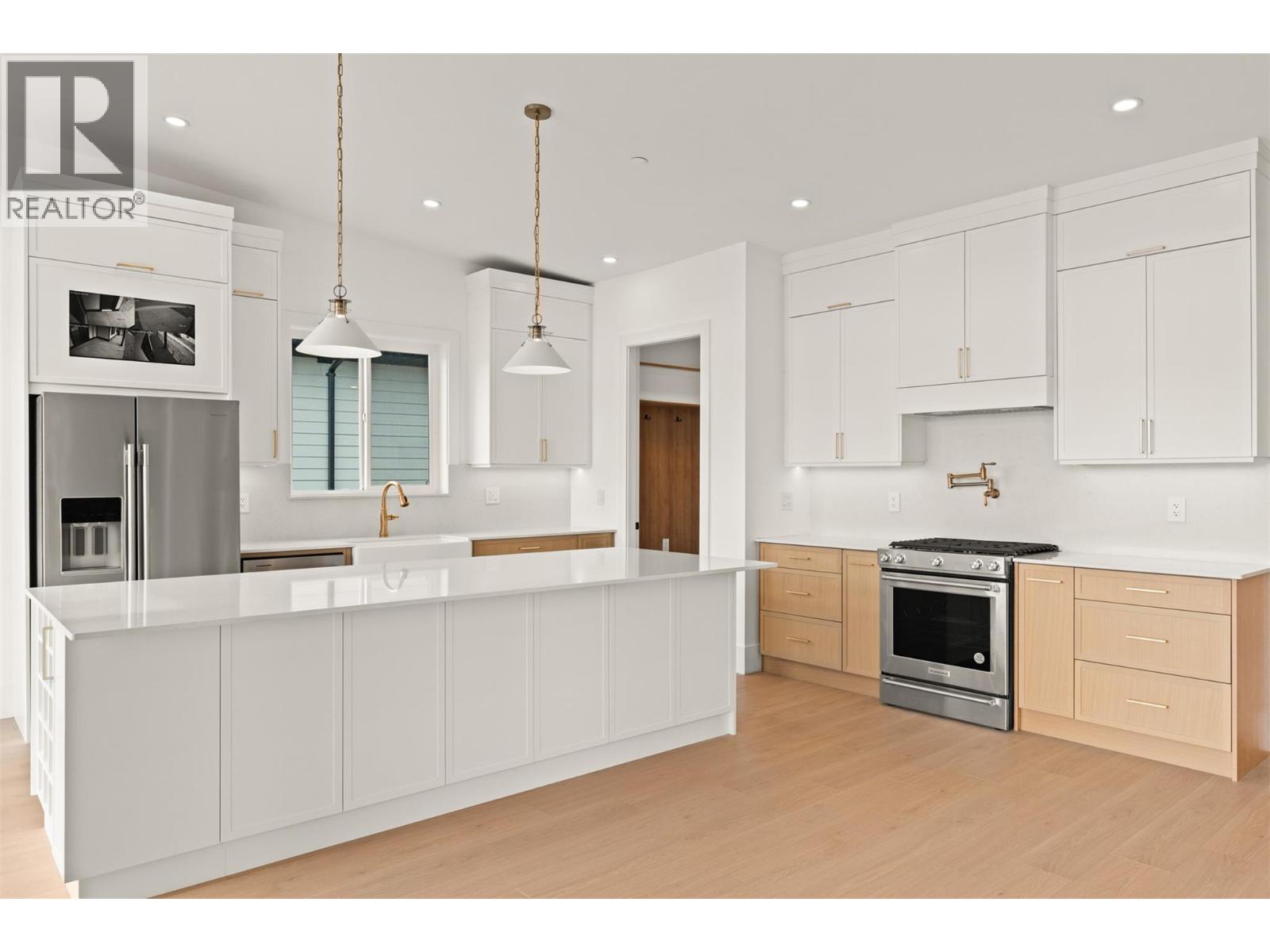 8924 Tavistock Road, Vernon, British Columbia  V1H 2L4 - Photo 16 - 10382907